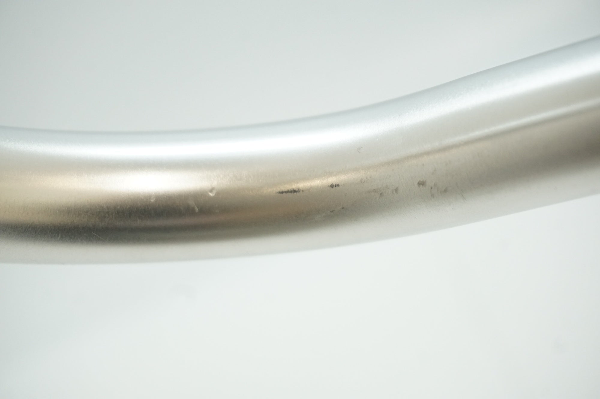 NITTO 「ニットー」 UNIVERSIADE 105 φ25.4 370mm ハンドル / 福岡アイランドシティ店