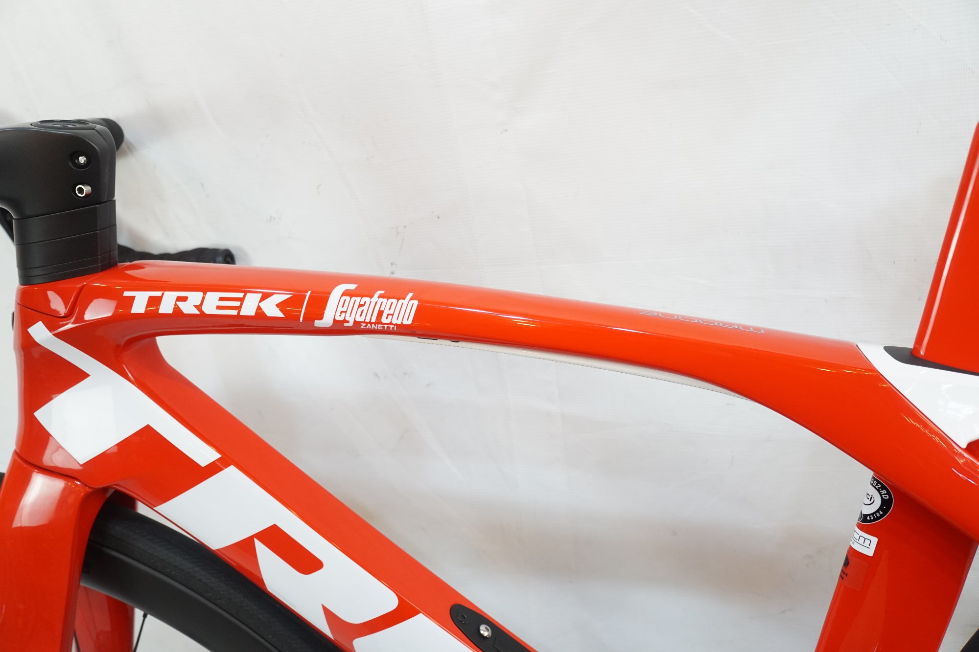 TREK 「トレック」 MADONE SLR7 DISC 2019年モデル ロードバイク / バイチャリ浦和ベース