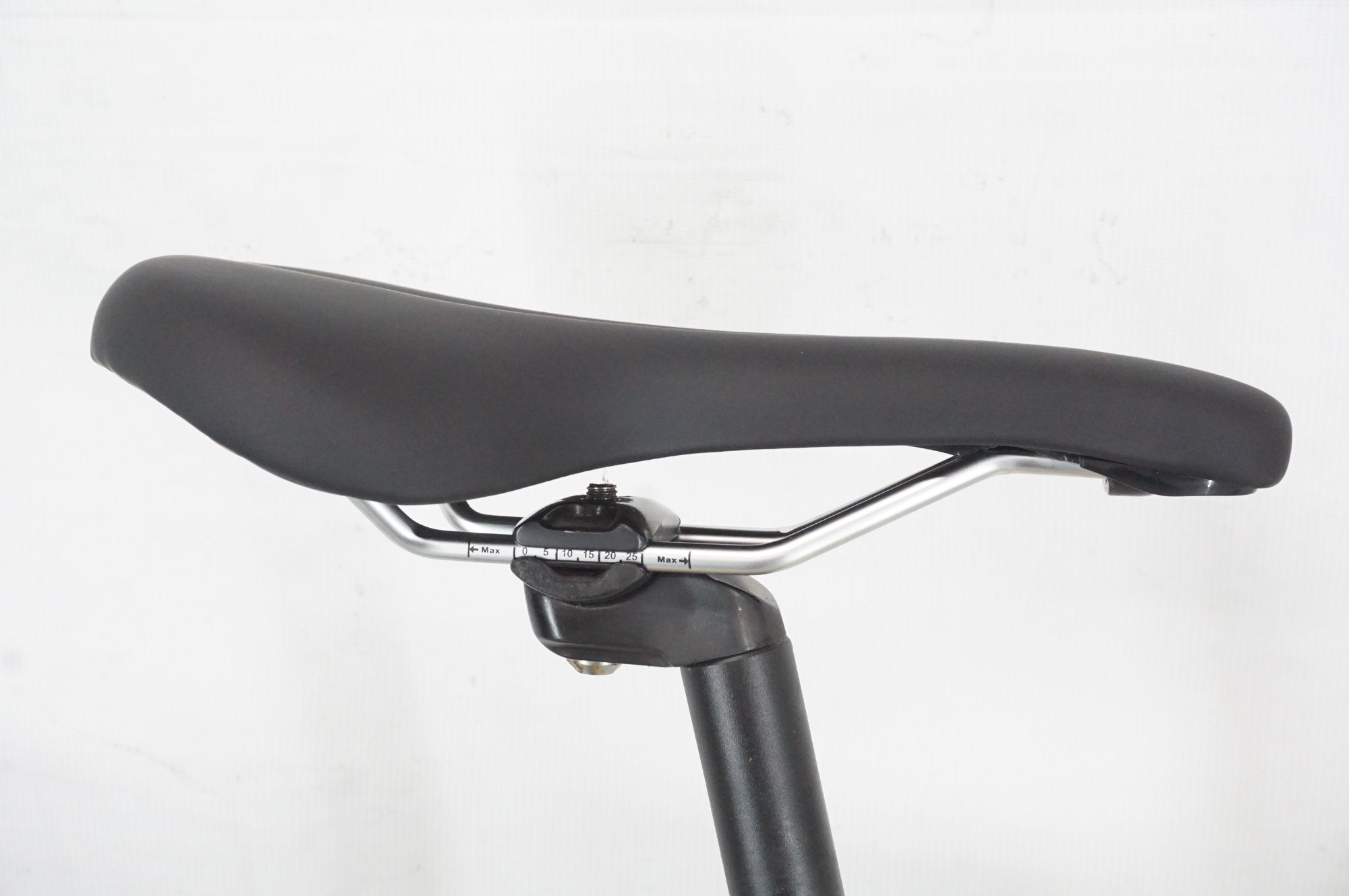 CANNONDALE 「キャノンデール」 CAAD8 SORA 2015年モデル ロードバイク