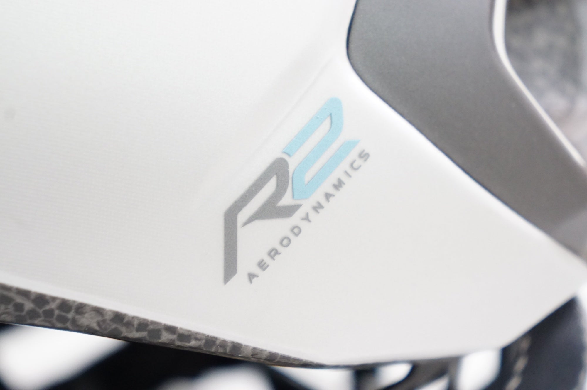 OGK KABUTO 「オージーケーカブト」 AERO-R2TR L/XLサイズ ヘルメット / 熊谷本店