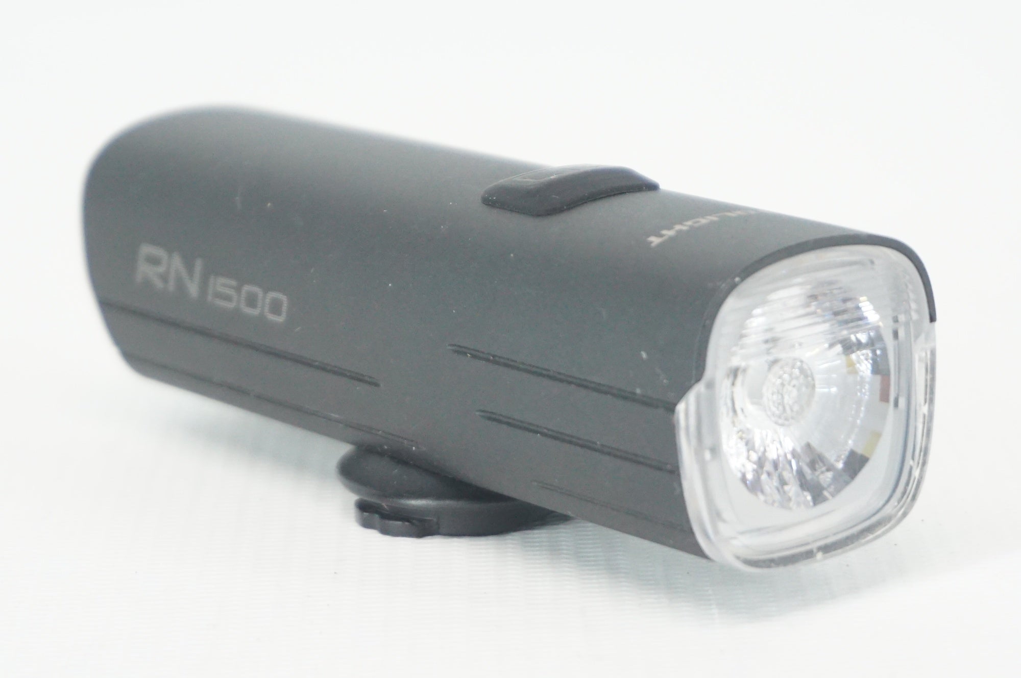 OLIGHT 「オーライト」 RN 1500 フロントライト / 阪急塚口店