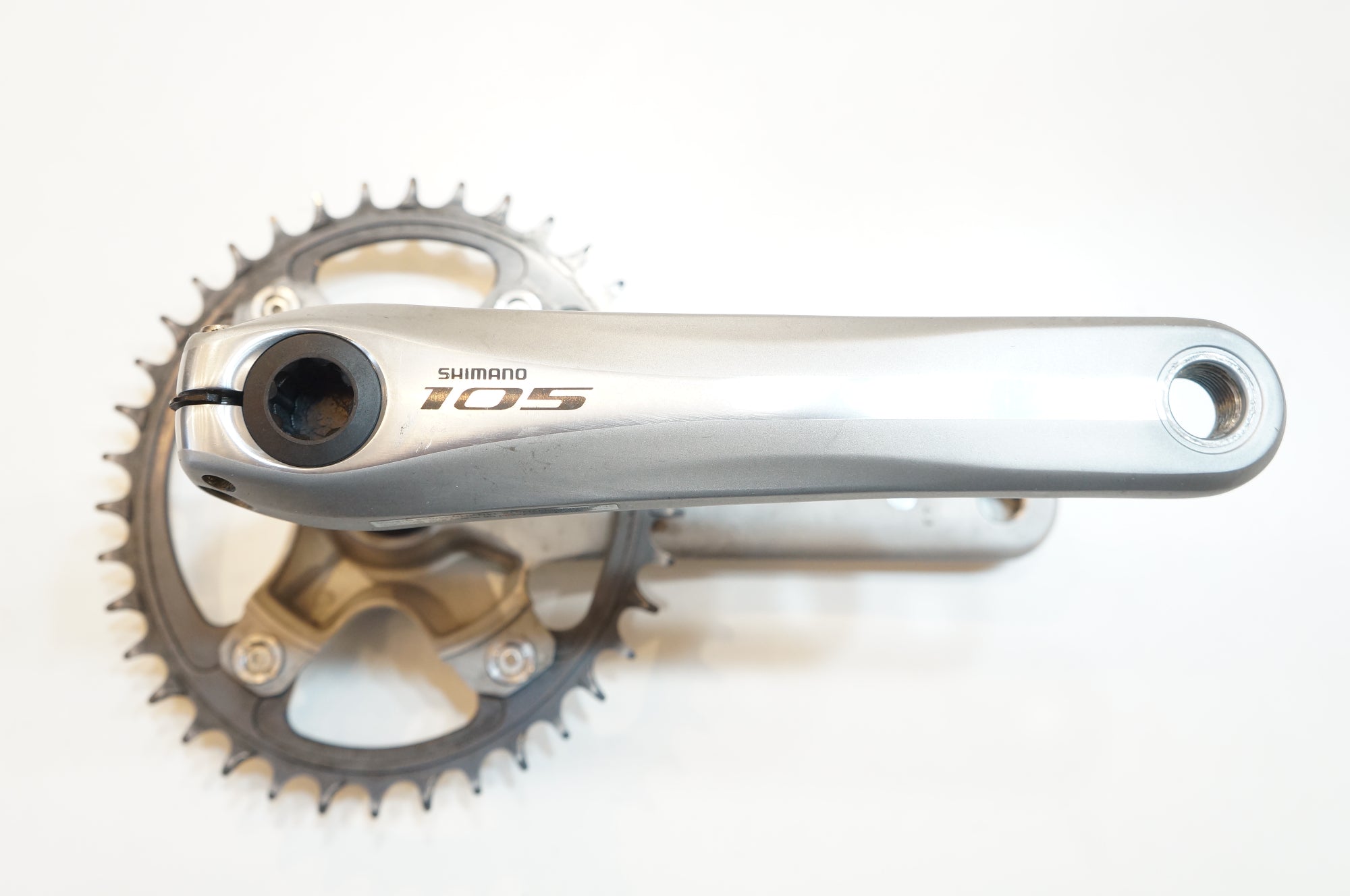展示車外しSHIMANOシマノ105クランクFC-5800 SHIMANO 「シマノ」 105 FC-5800 165mm 38T クランク / バイチャリ浦和