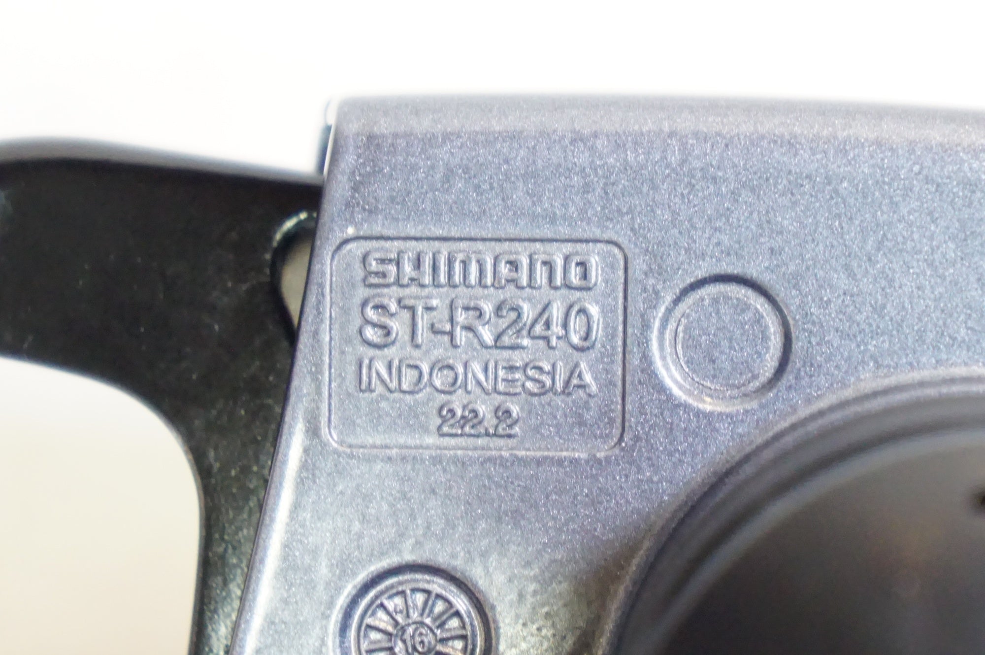 SHIMANO 「シマノ」 CLARIS ST-R240 シフト・ブレーキレバーセット / 熊谷本店