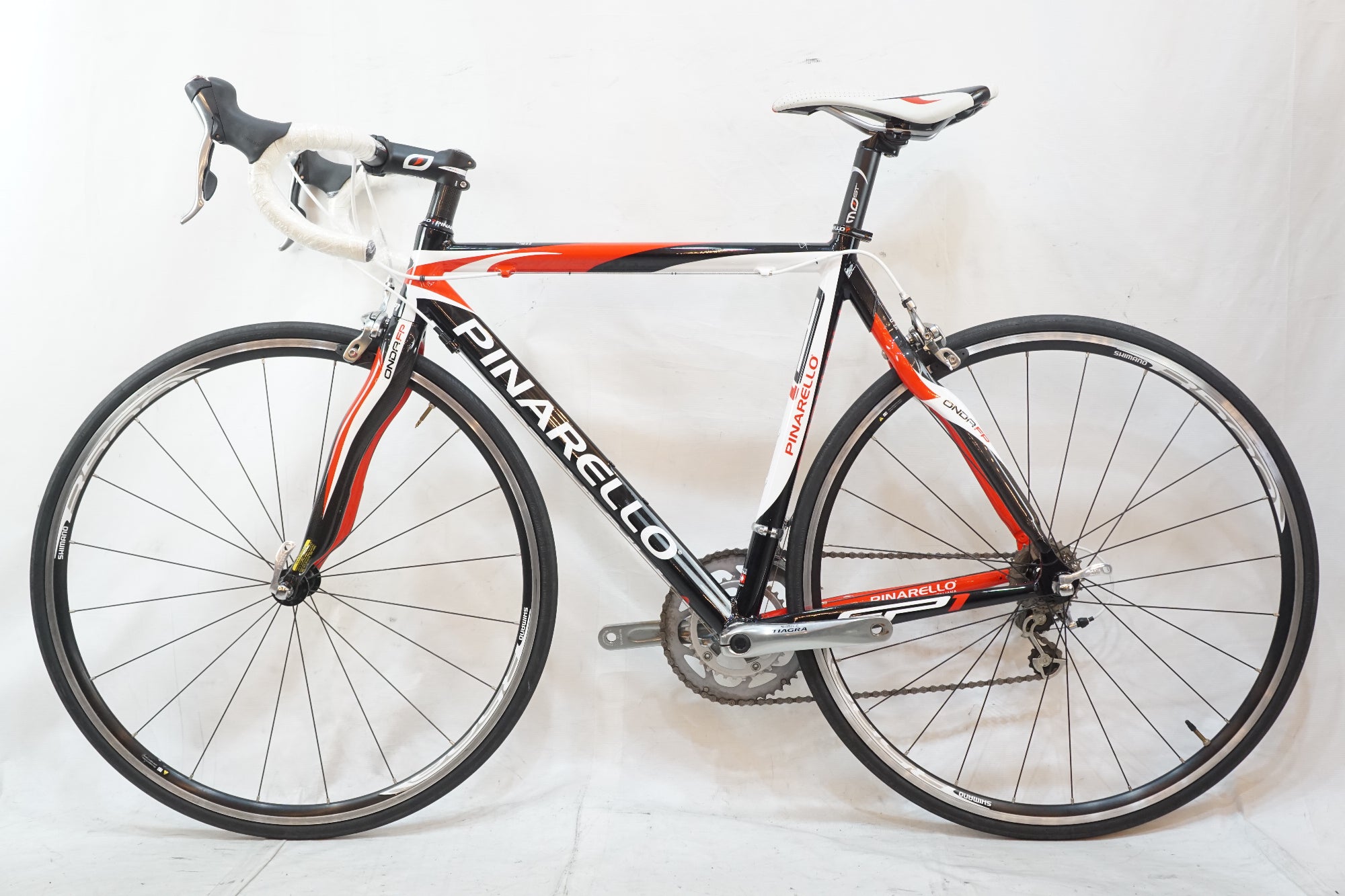 PINARELLO 「ピナレロ」 FP1 2011年モデル ロードバイク PINARELLO 「ピナレロ」 FP1 TIAGRA 2011年モデル ロードバイク