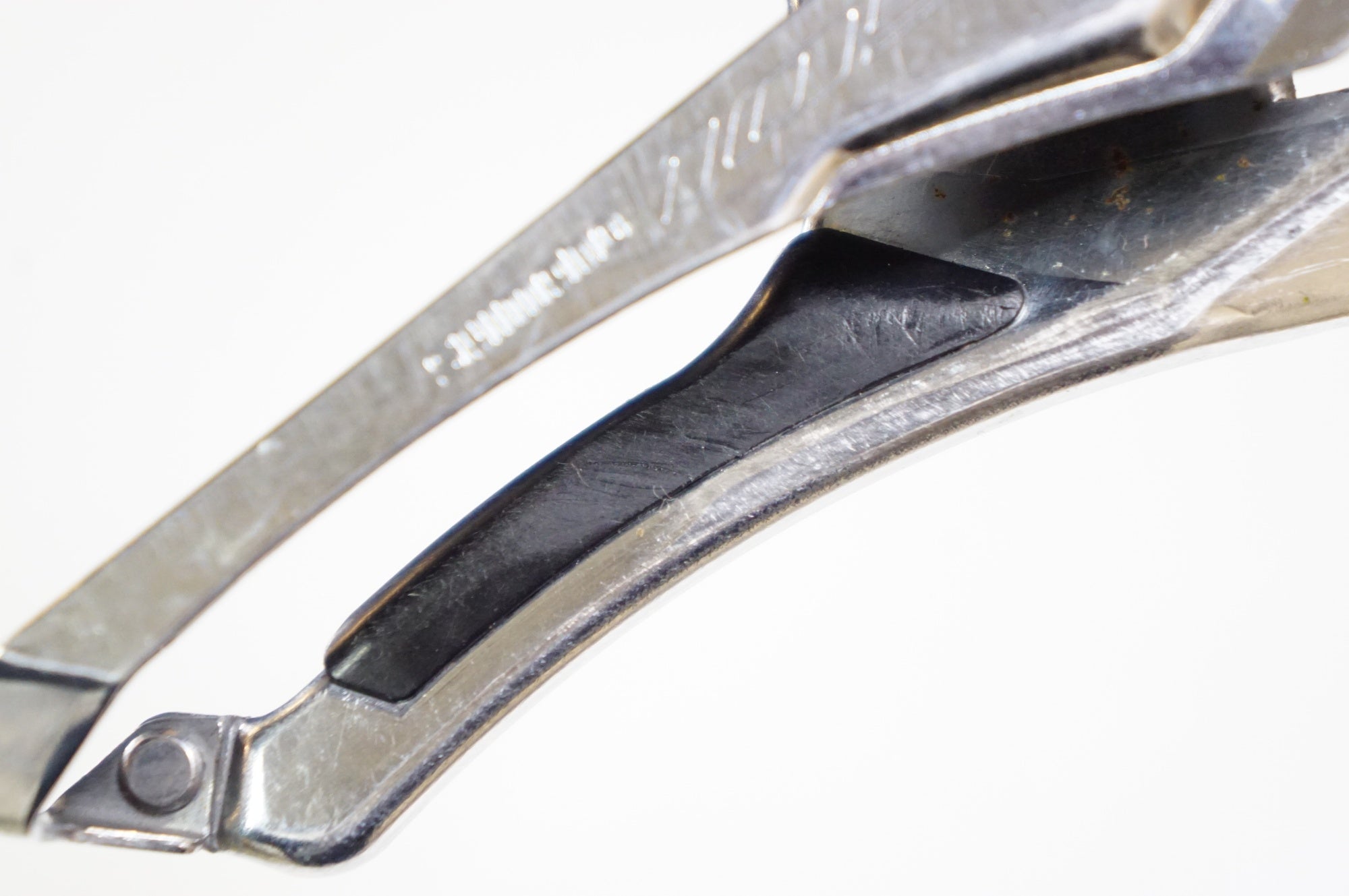 SHIMANO 「シマノ」 105 FD-R7000 フロントディレイラー / 熊谷本店