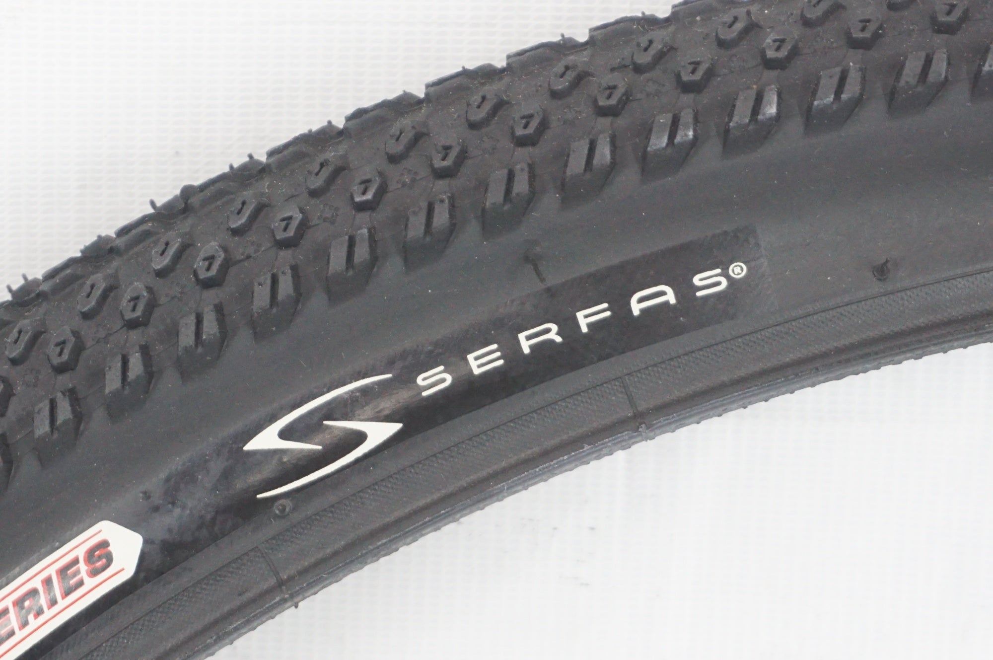 SERFAS 「サーファス」 SHERIFF MEO 27.5x2.00 タイヤセット / 阪急塚口店