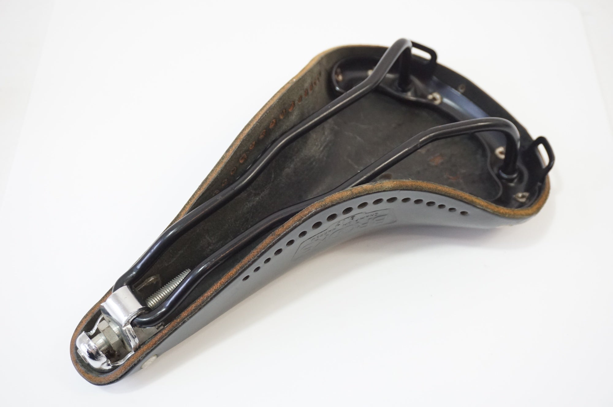 BROOKS 「ブルックス」 B17 STD サドル / 世田谷店 ｜ バイチャリ