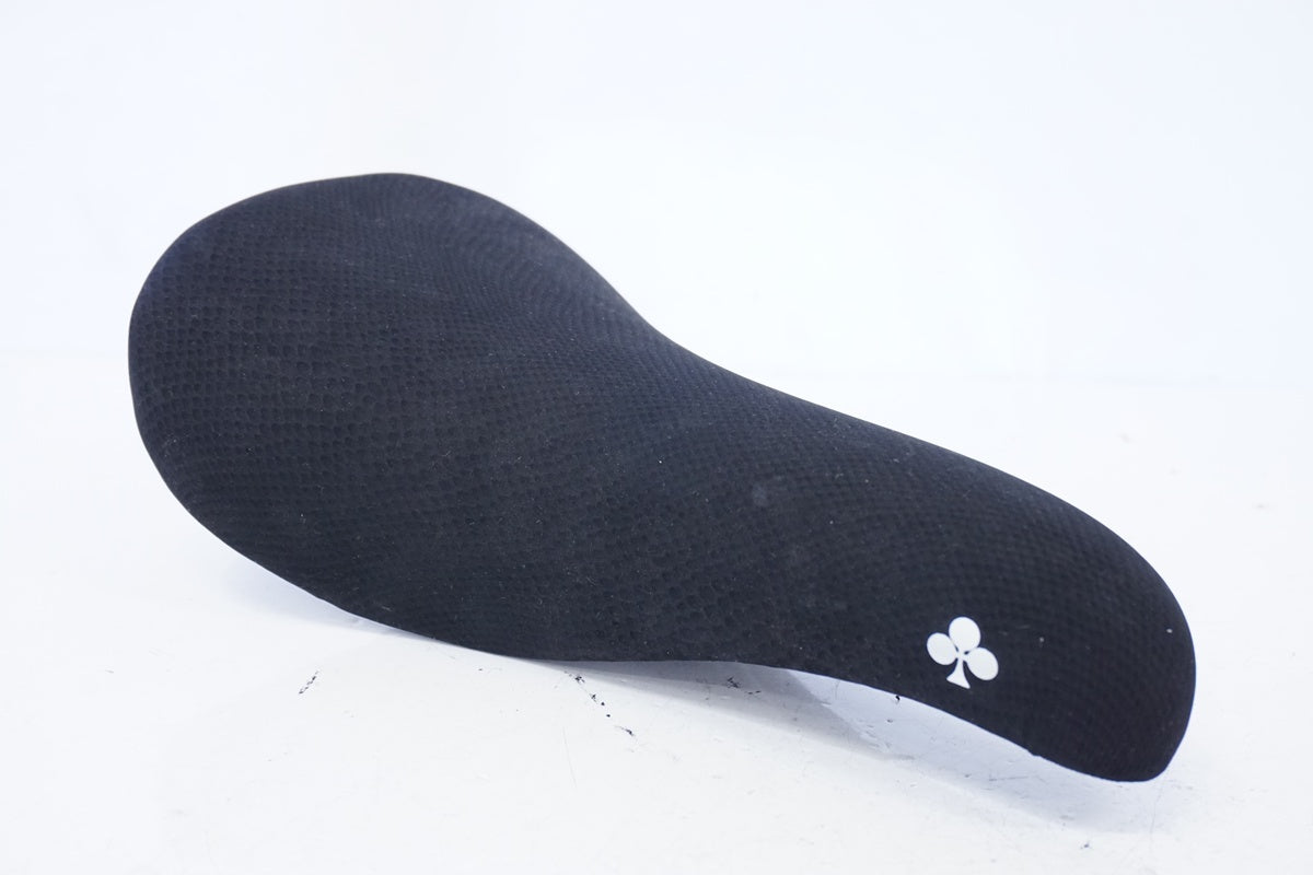 VELO 「ベロ」 COLNAGO サドル / 浜松店