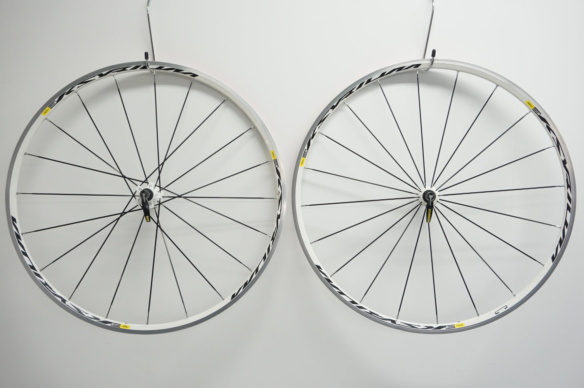 MAVIC 「マヴィック」 KSYRIUM EQUIPE S シマノ11速 ホイールセット / 福岡店