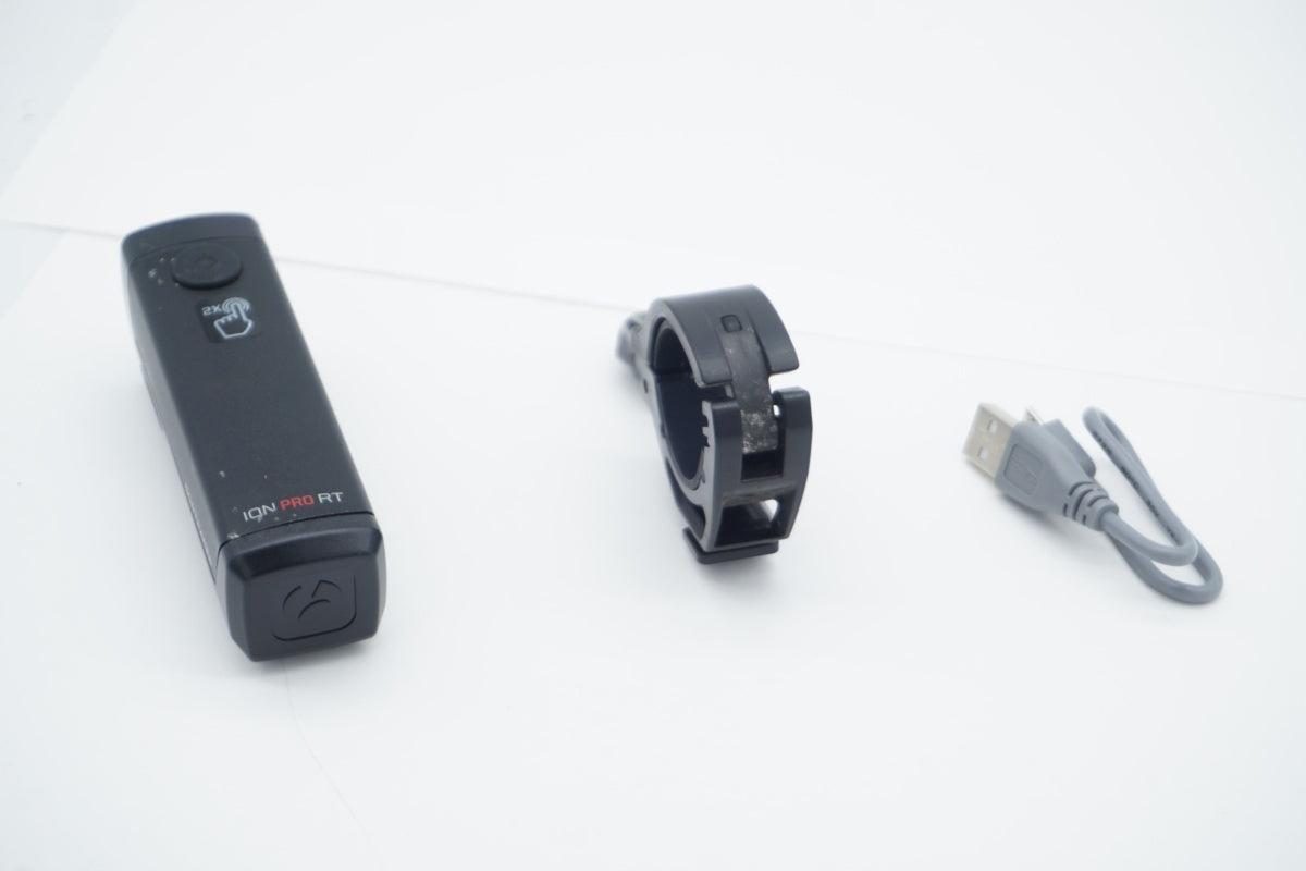 BONTRAGER 「ボントレガー」 ION PRO RT 1300 フロントライト / 滋賀