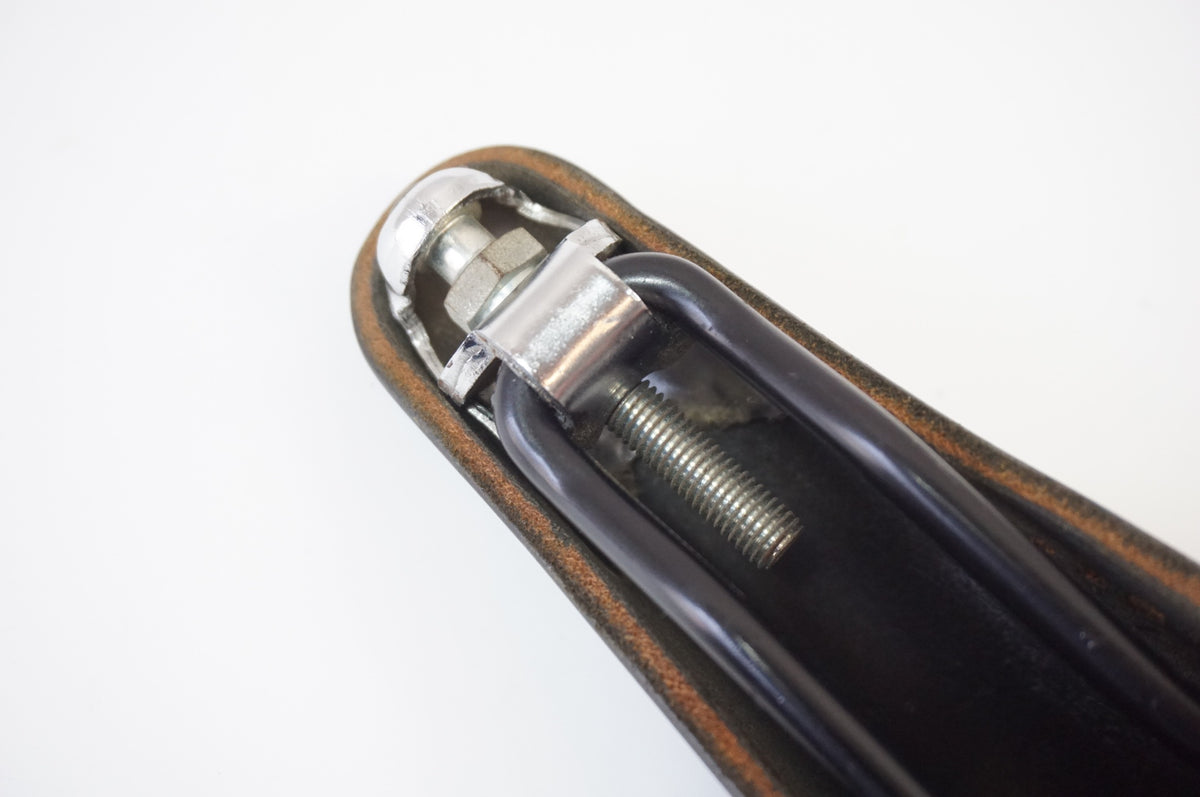 BROOKS 「ブルックス」 B17 STD サドル / 世田谷店