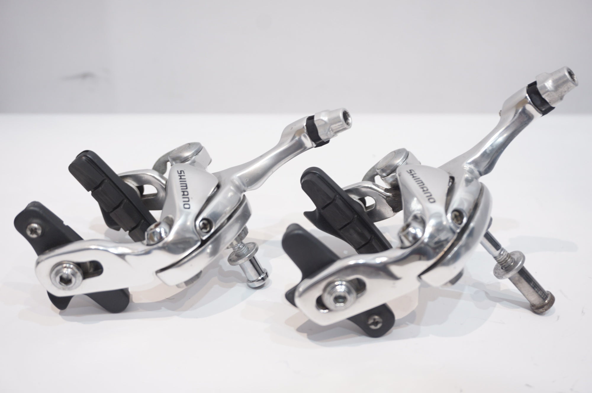 SHIMANO 「シマノ」 600 BR-6208 キャリパーブレーキセット
