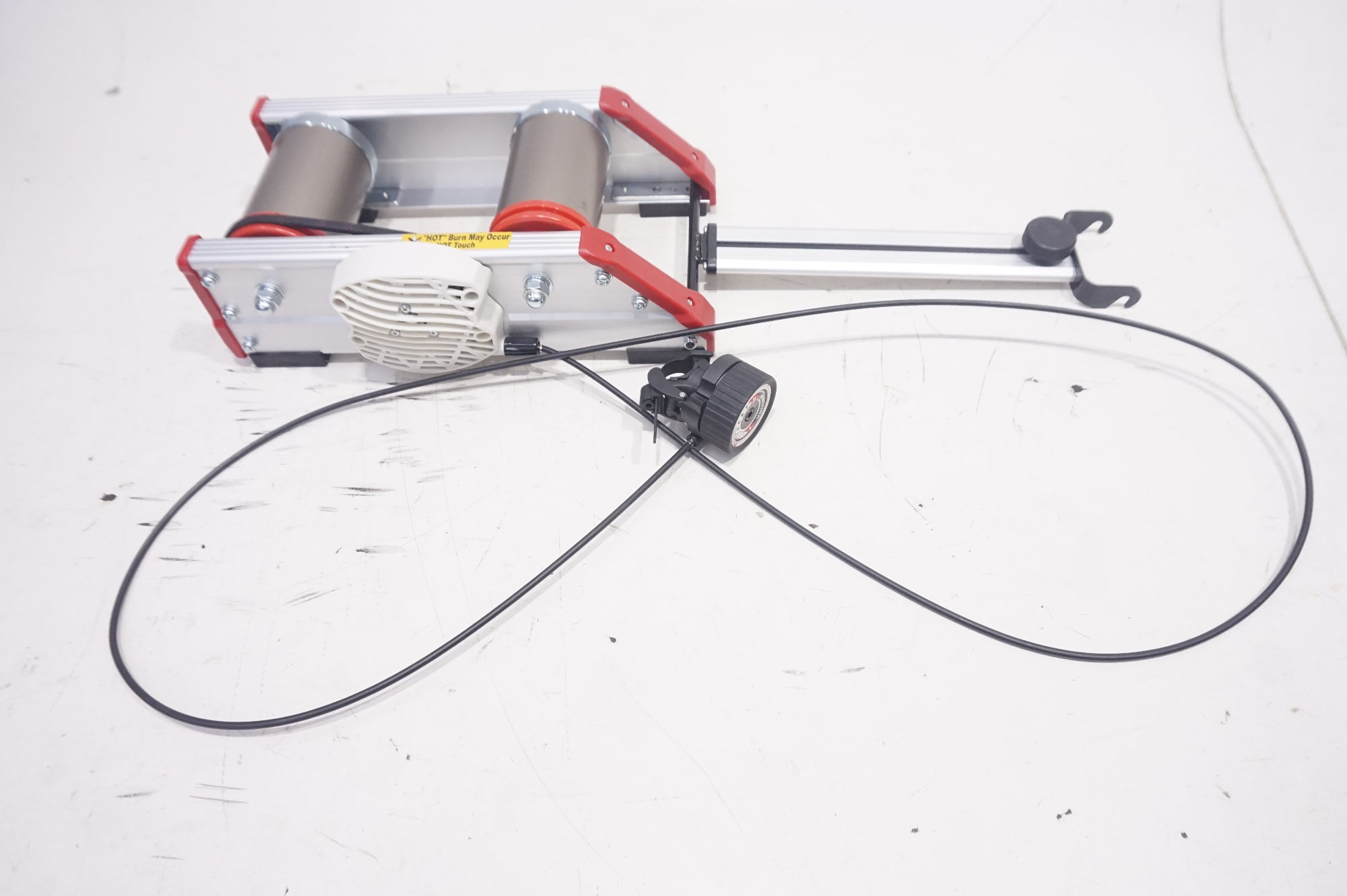 MINOURA 「ミノウラ」 LIVE RIDE FG540 HYBRID ROLLER サイクルトレーナー / 大阪門真店