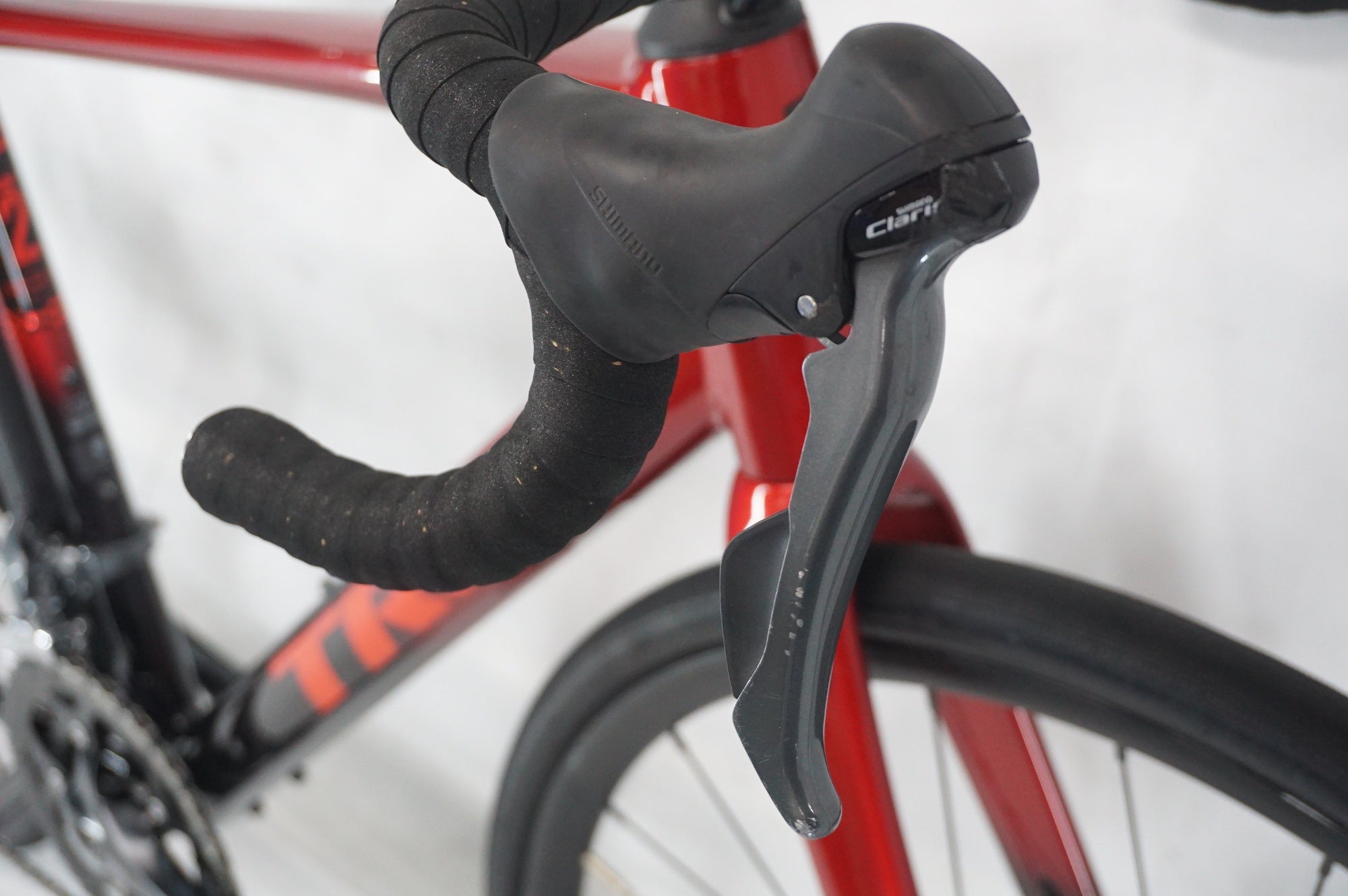 TREK 「トレック」 DOMANE AL 2 GEN 4 2025年モデル ロードバイク / 阪急塚口店