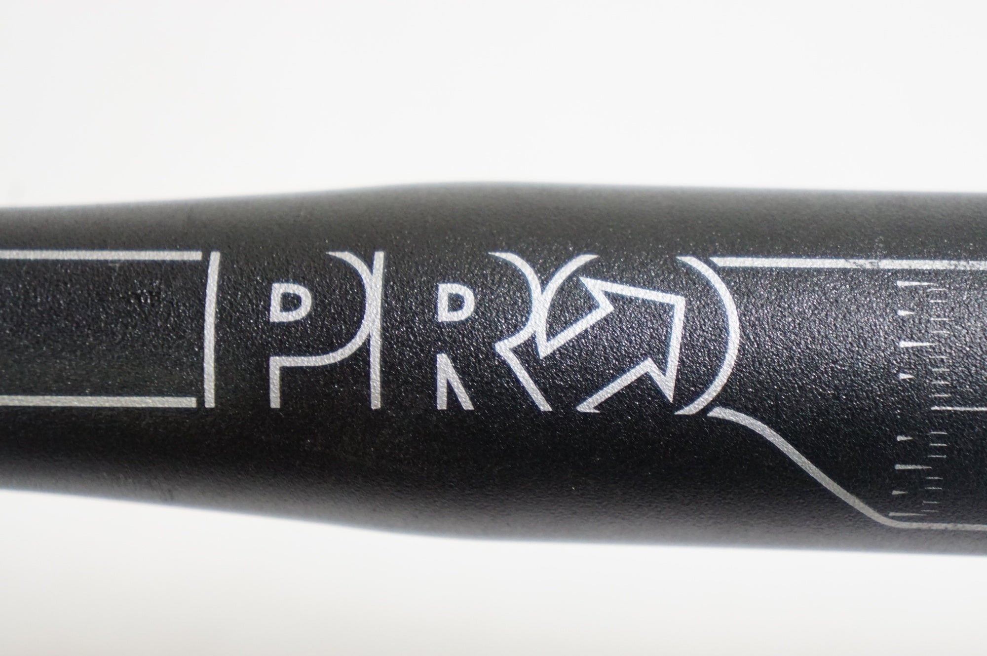 SHIMANO 「シマノ」 PRO LT φ31.8 420mm ハンドル / 熊谷本店