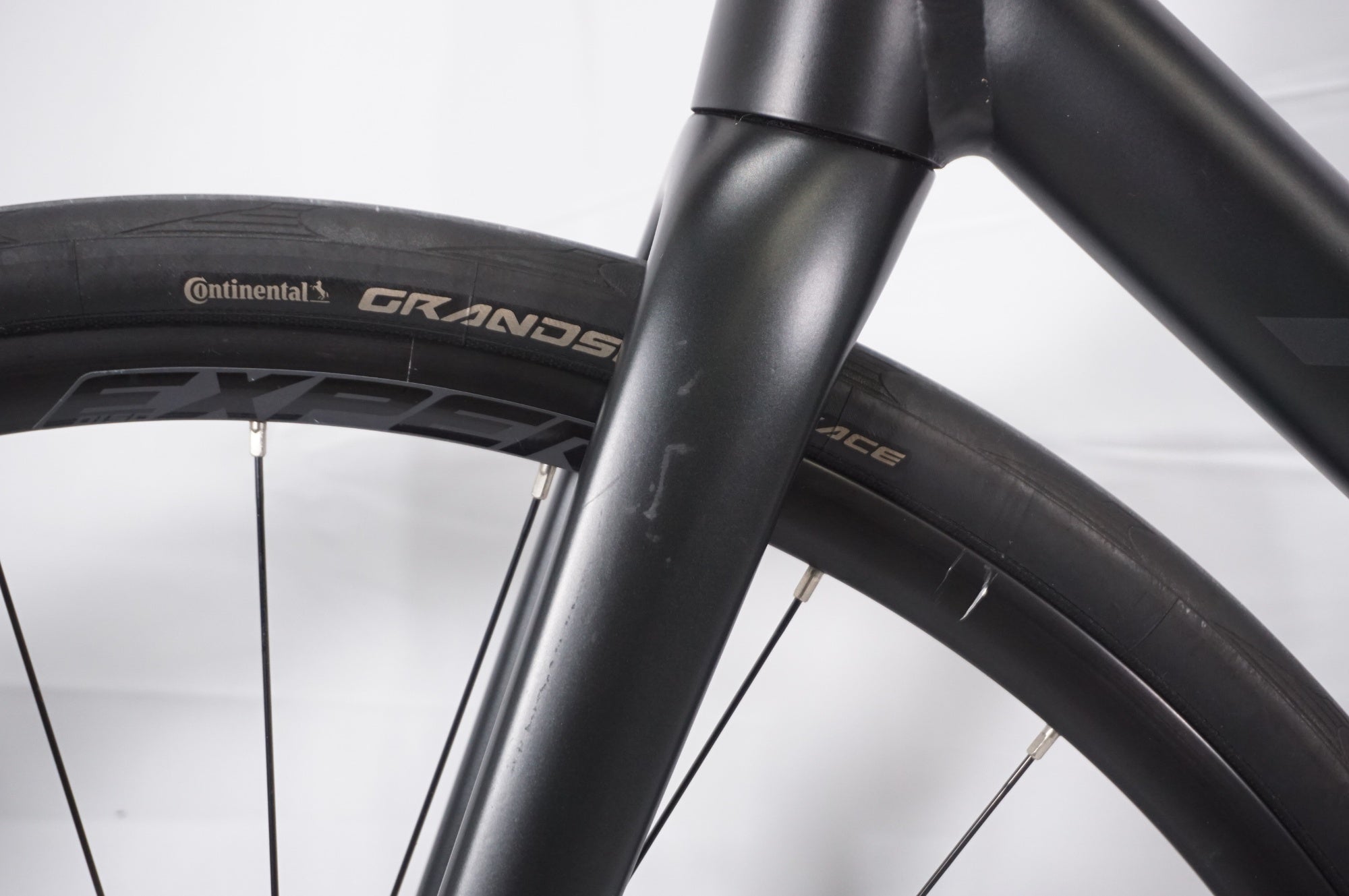 MERIDA 「メリダ」 SCULTURA ENDURANCE 300 2025年モデル ロードバイク / AKIBA店