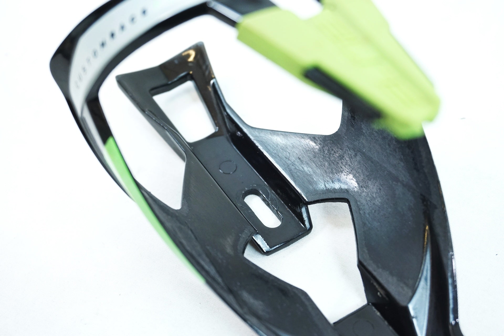 ELITE 「エリート」 CUSTOMRACEPLUS ボトルケージセット / 有明ガーデン店