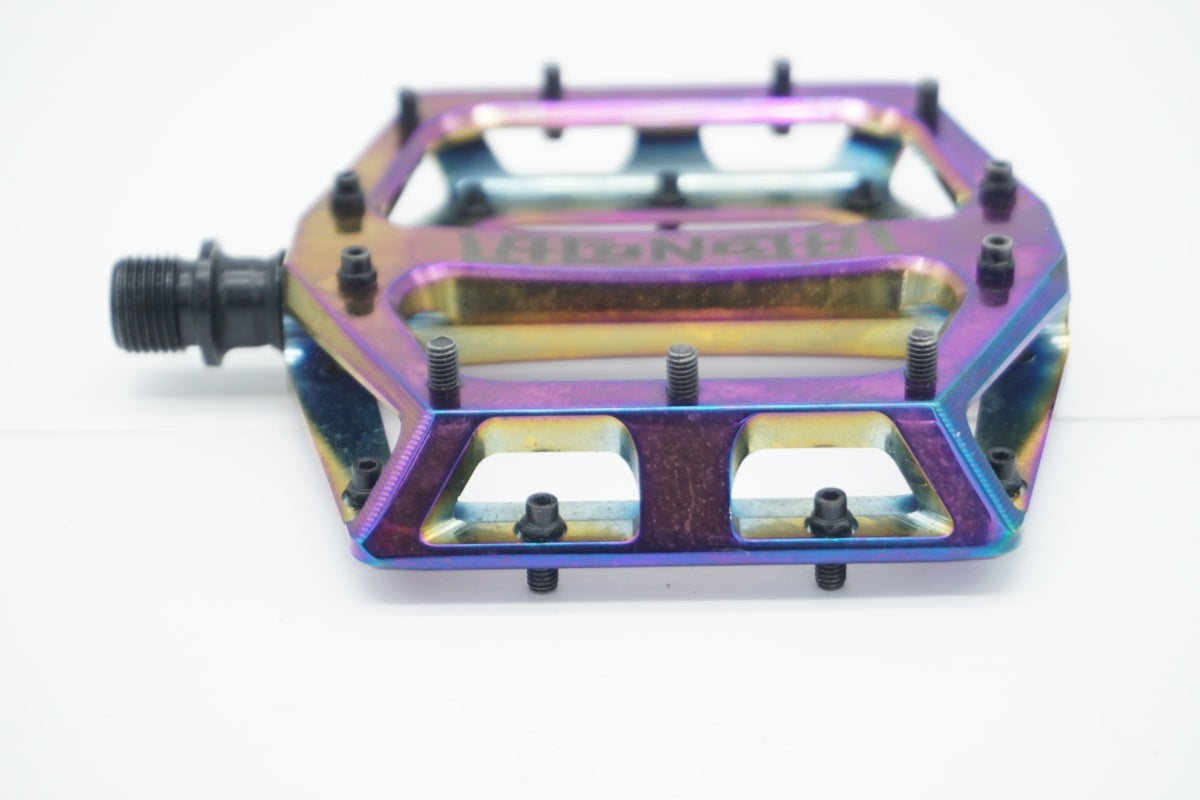DMRBIKES 「ディーエムアールバイクス」 VAULT PEDAL LACON ペダル / 滋賀大津店