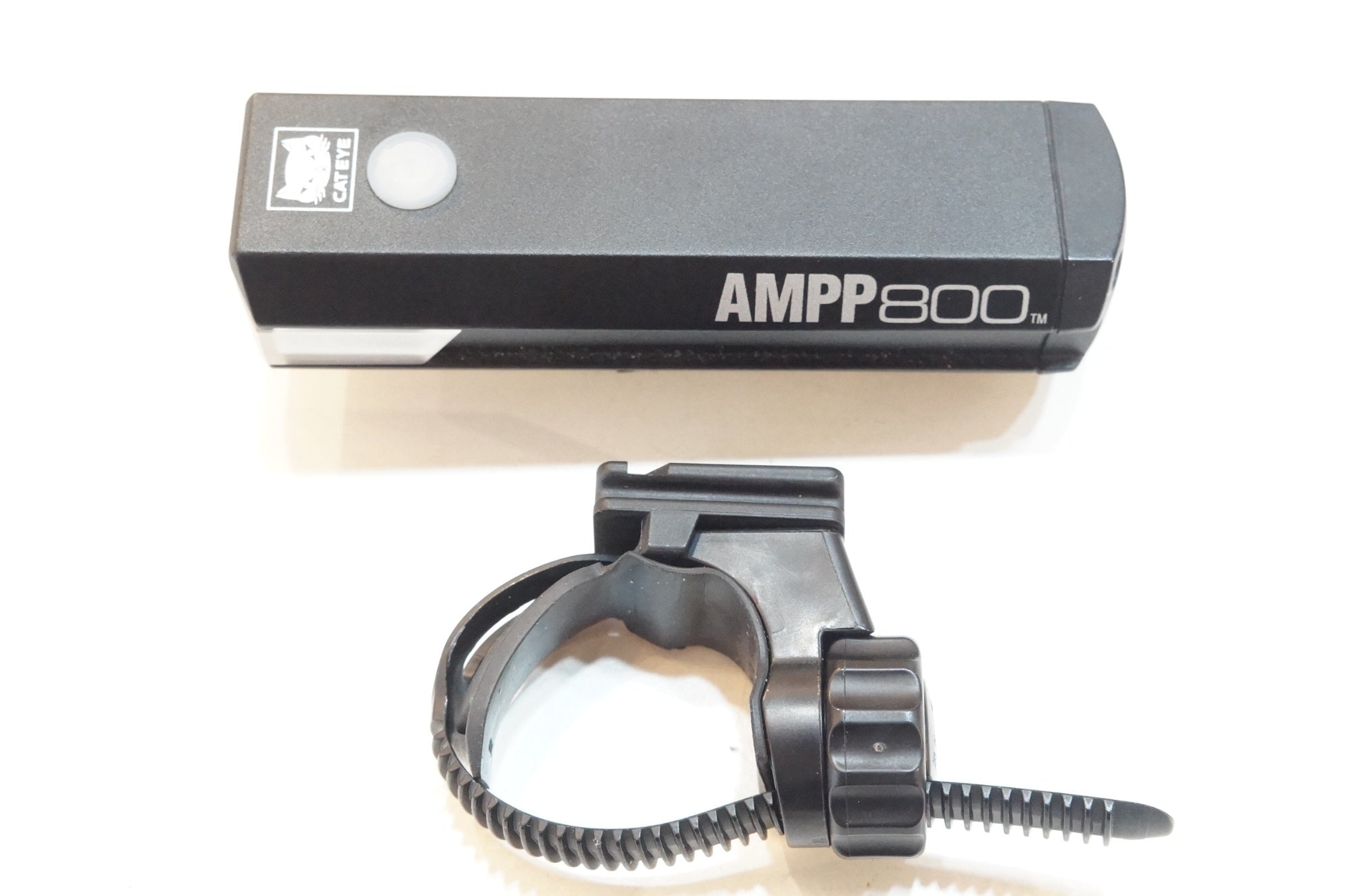 CATEYE 「キャットアイ」 AMPP800 HL-EL088RC フロントライト / 浦和ベース