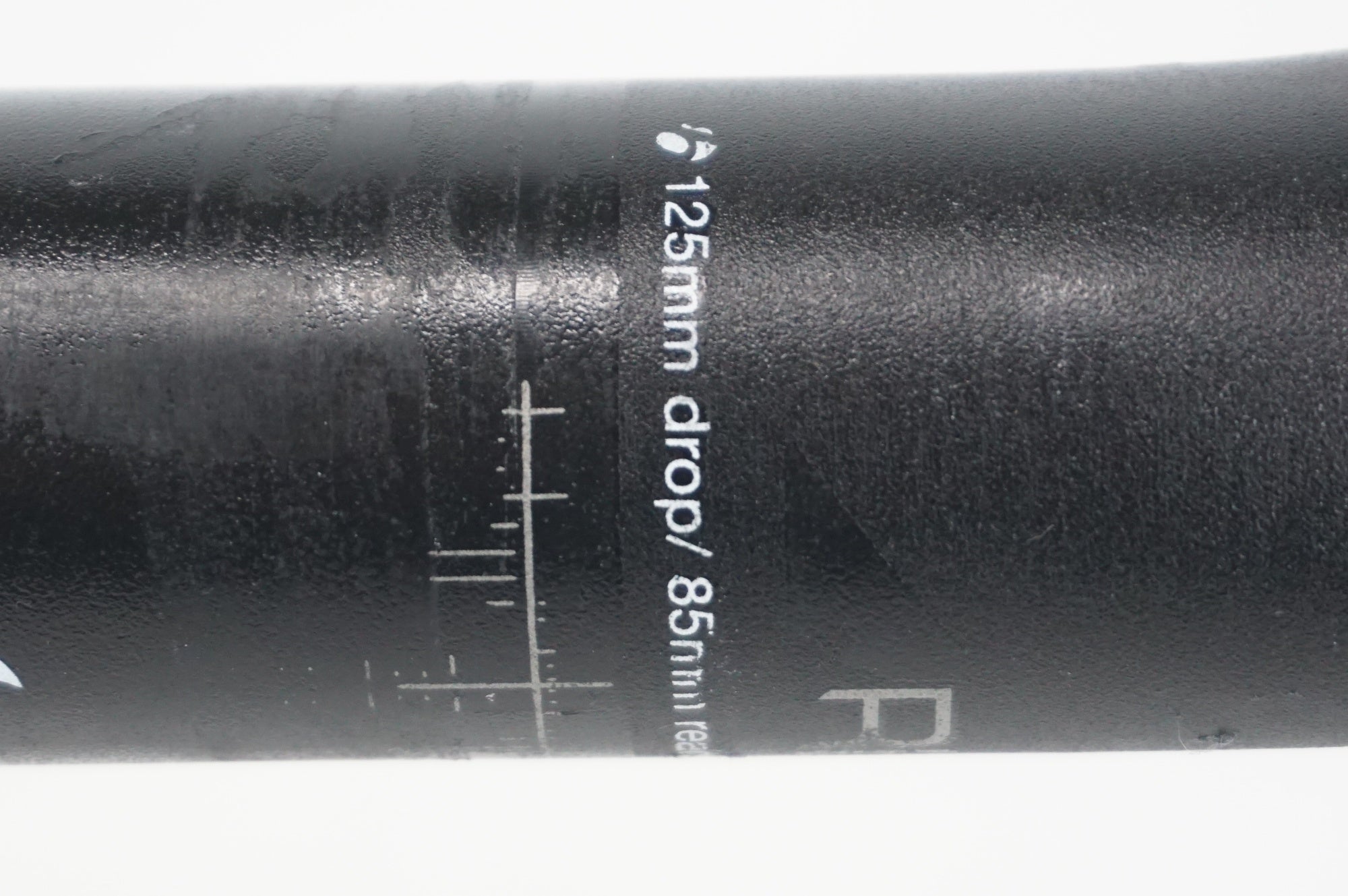 BONTRAGER 「ボントレガー」 RL Φ31.8 400mm ハンドル / 阪急塚口店