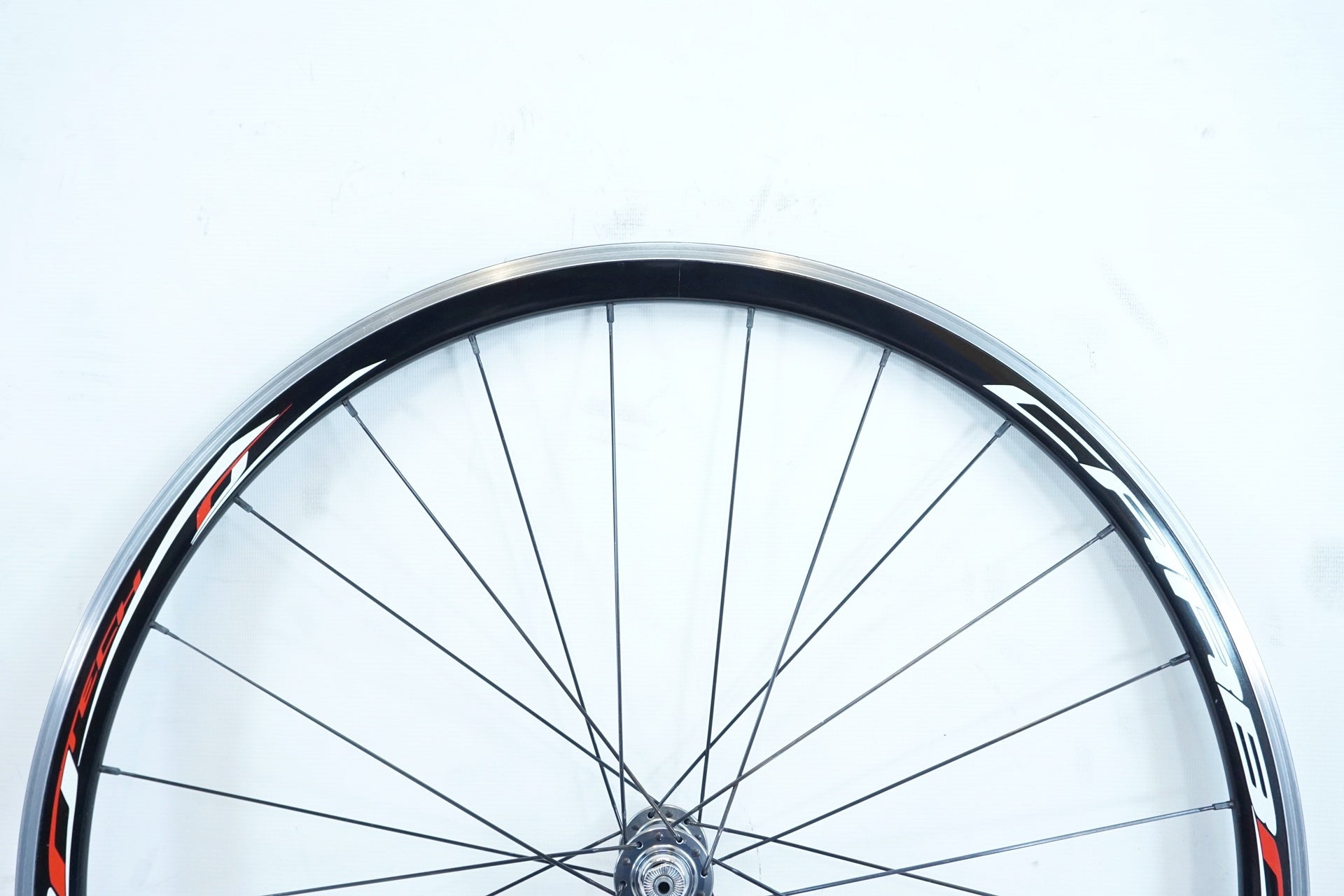 CARBOTECH 「カーボテック」 シマノ10速 ホイールセット / バイチャリ世田谷店