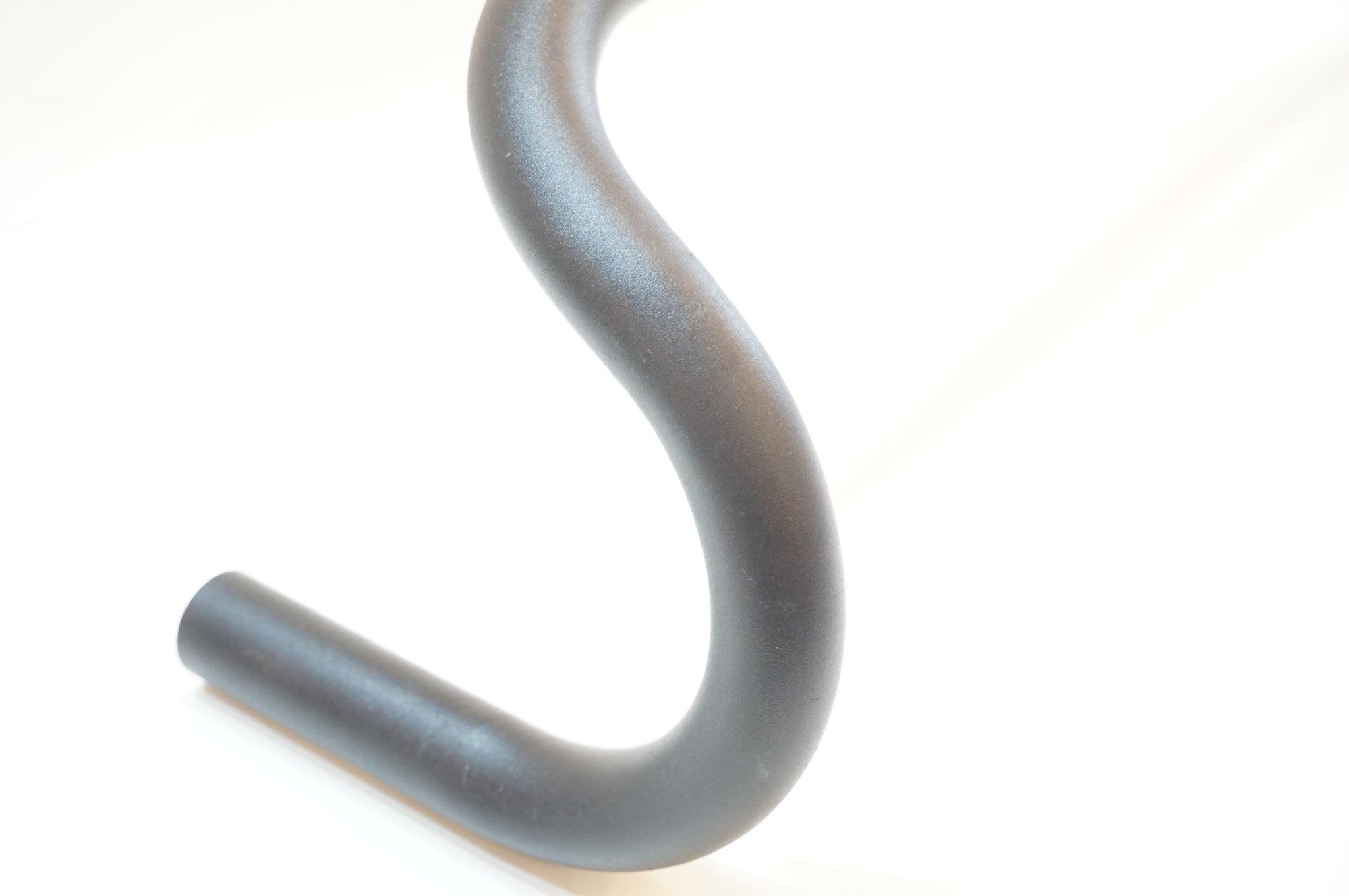 NITTO 「ニットー」 B105AA-SSB  400mm φ31.8 ハンドル / 浦和ベース