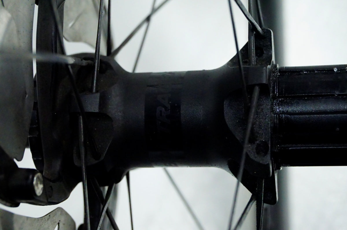 BONTRAGER 「ボントレガー」 AEOLUS PRO 5 DISC シマノ11速 ホイール