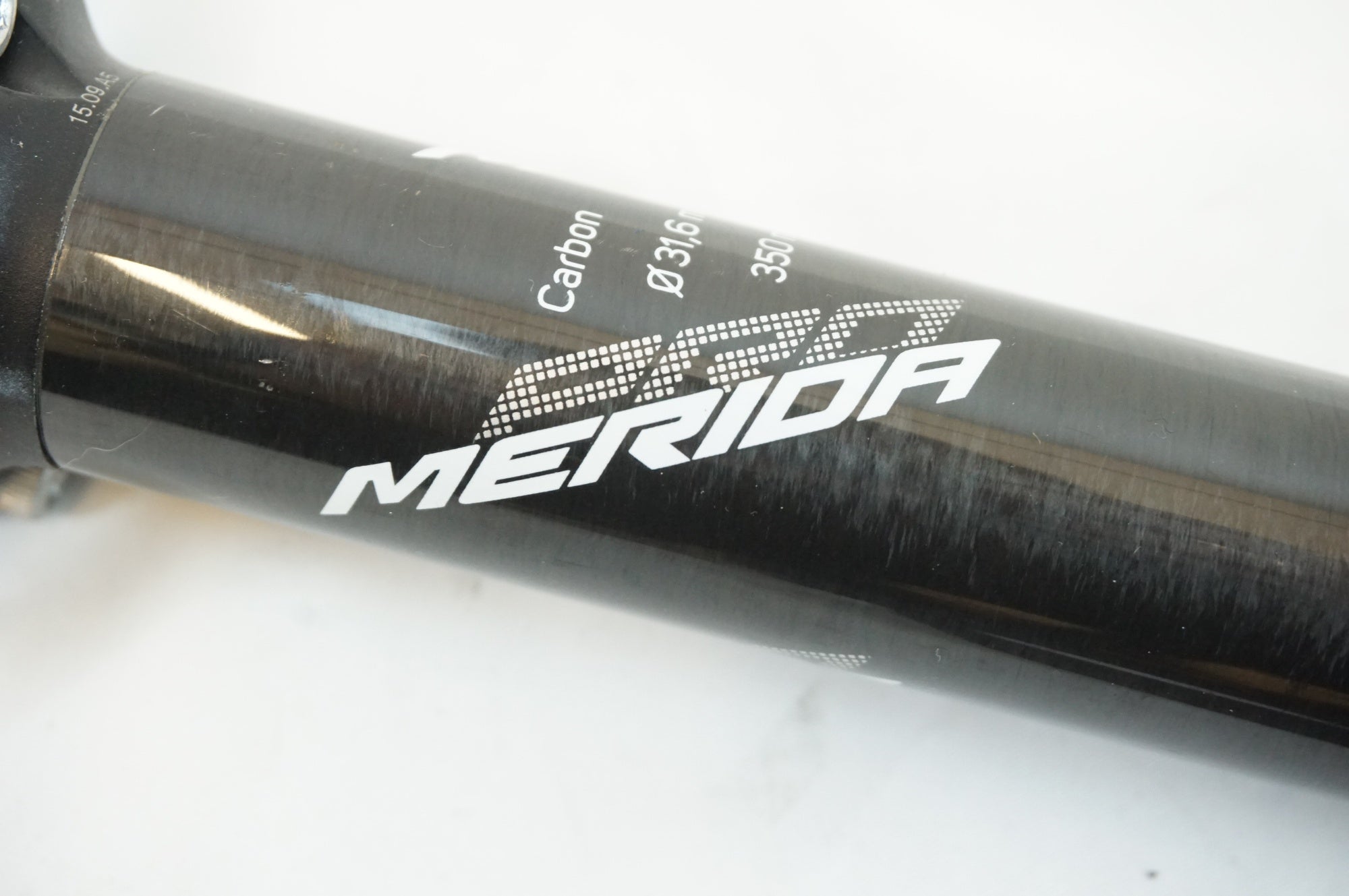 MERIDA 「メリダ」 カーボン φ31.6 350mm シートポスト / 有明ガーデン店