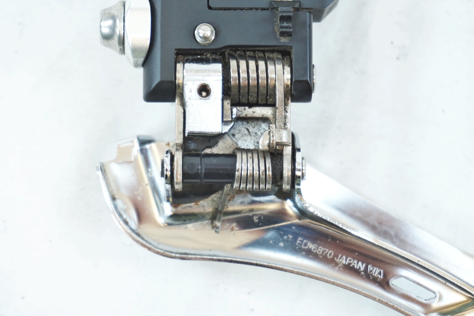 SHIMANO 「シマノ」 ULTEGRA Di2 FD-6870 フロントディレイラー / 有明ガーデン店