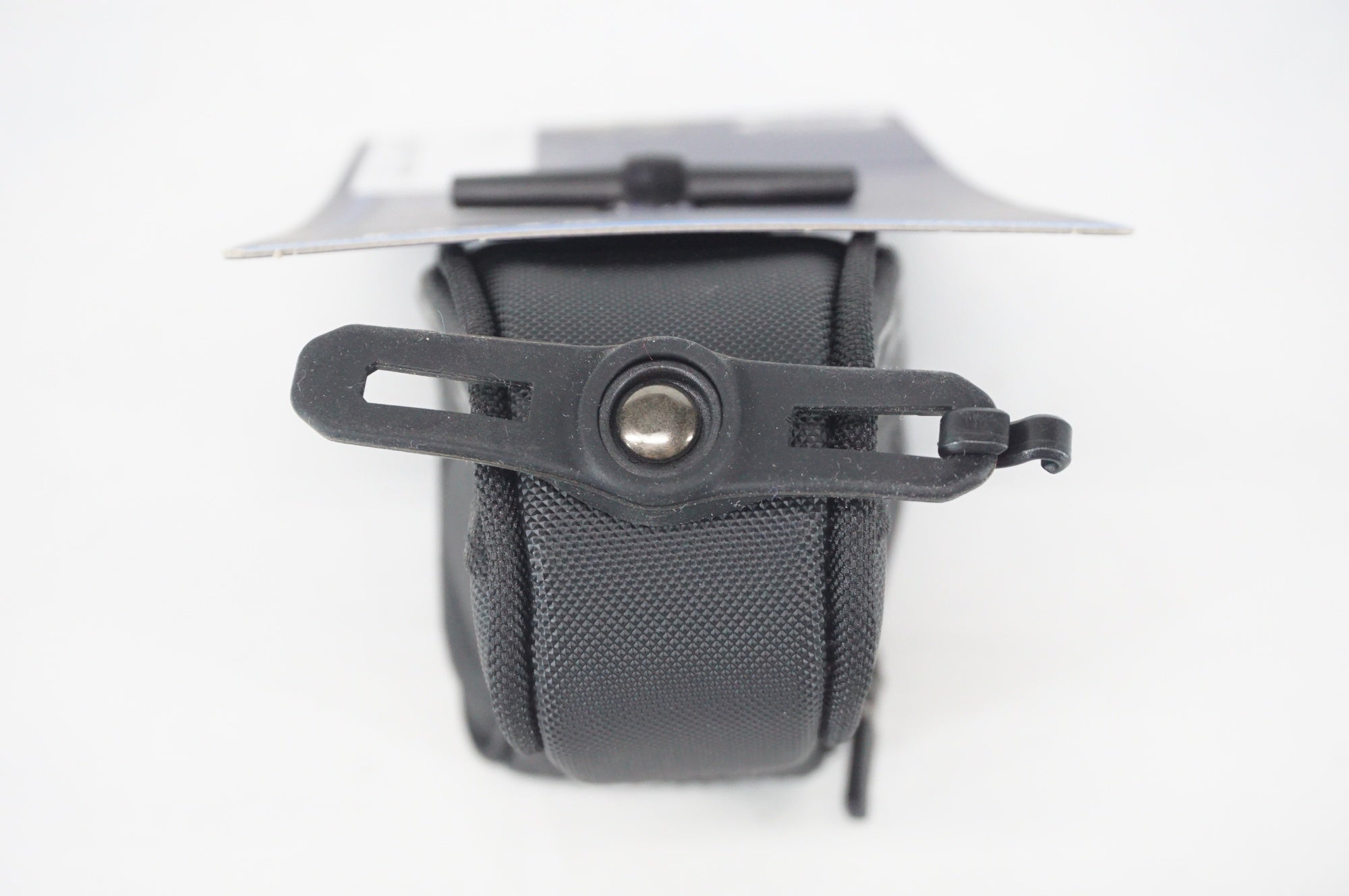 BBB 「ビービービー」 CURVEPACK Mサイズ サドルバッグ / 阪急塚口店