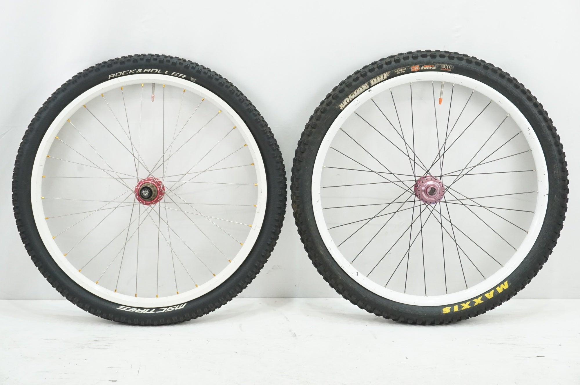 UNAUTHORIZED 「アンオーソライズド」 ハブ ノーブランドリム 手組 シマノ10S 26インチ ホイールセット / 大宮店