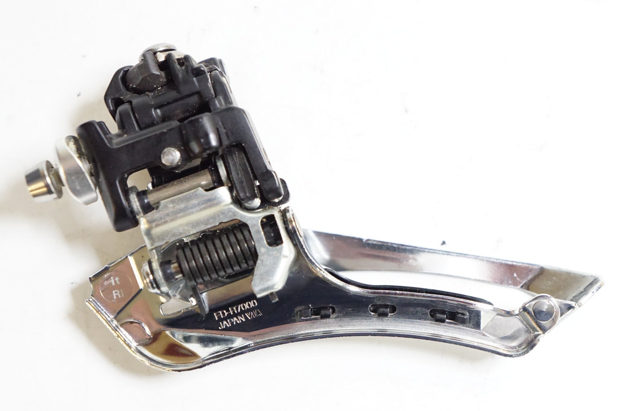 SHIMANO 「シマノ」 105 FD-R7000 フロントディレイラー / 熊谷本店