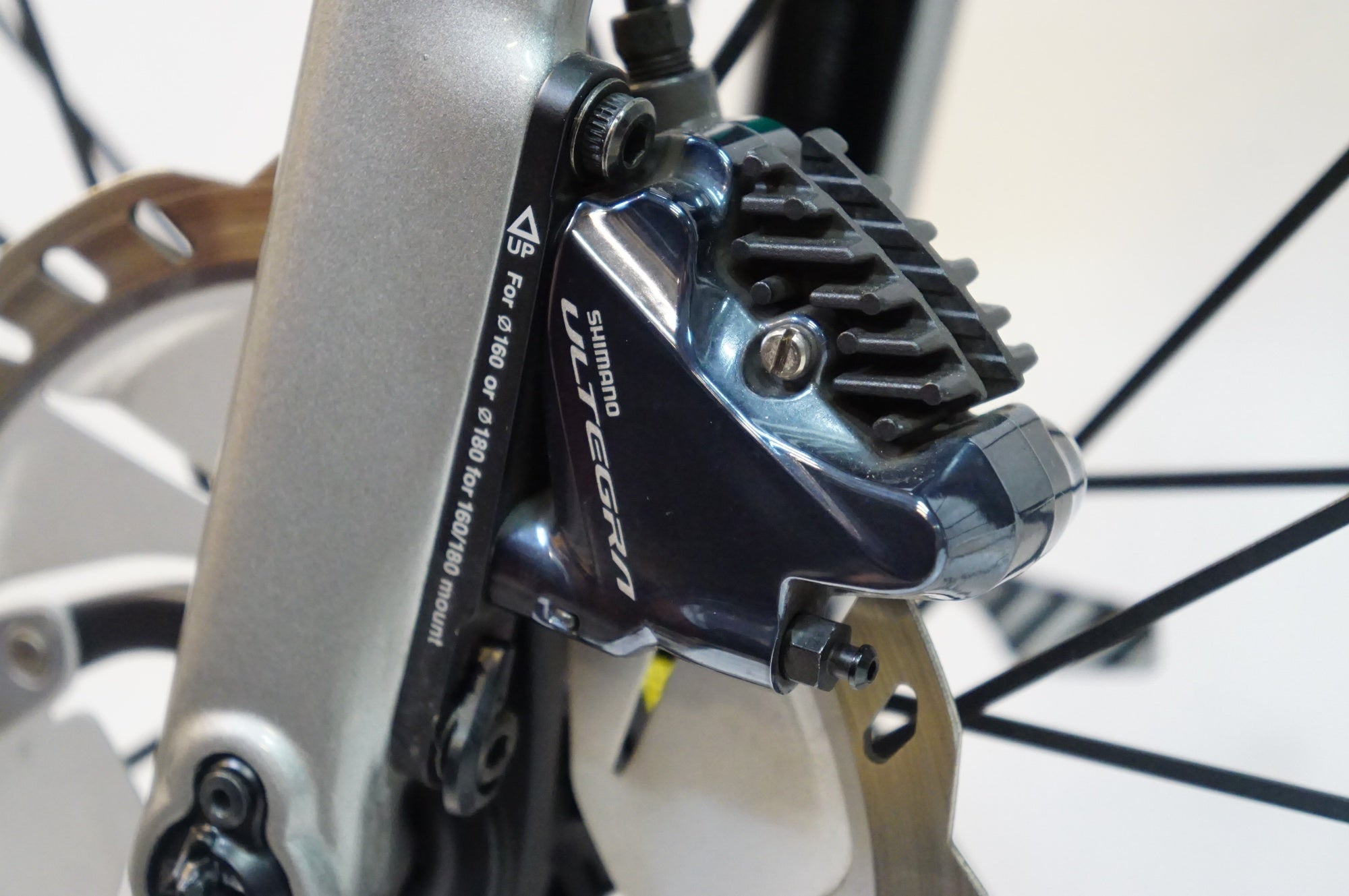 FOCUS 「フォーカス」 IZALCO MAX DISC 9 ULTEGRA Di2 2020年モデル ロードバイク / 熊谷本店