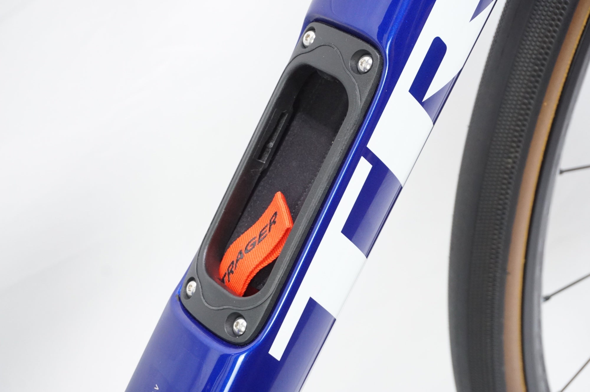 TREK 「トレック」 DOMANE SL6 GEN4 2023年モデル ロードバイク / 中目黒店