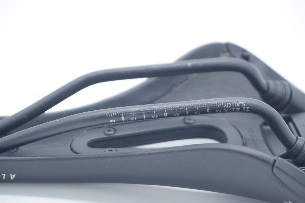 FIZIK 「フィジーク」 ALIANTE R5 サドル / 滋賀大津店