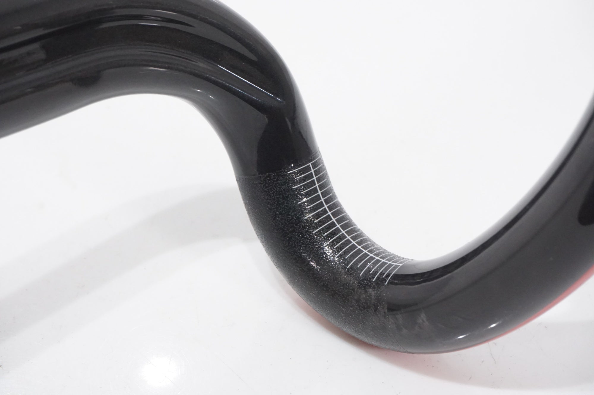 3T 「スリーティー」 ERGONOVA TEAM φ31.8 420mm カーボンハンドル / AKIBA店