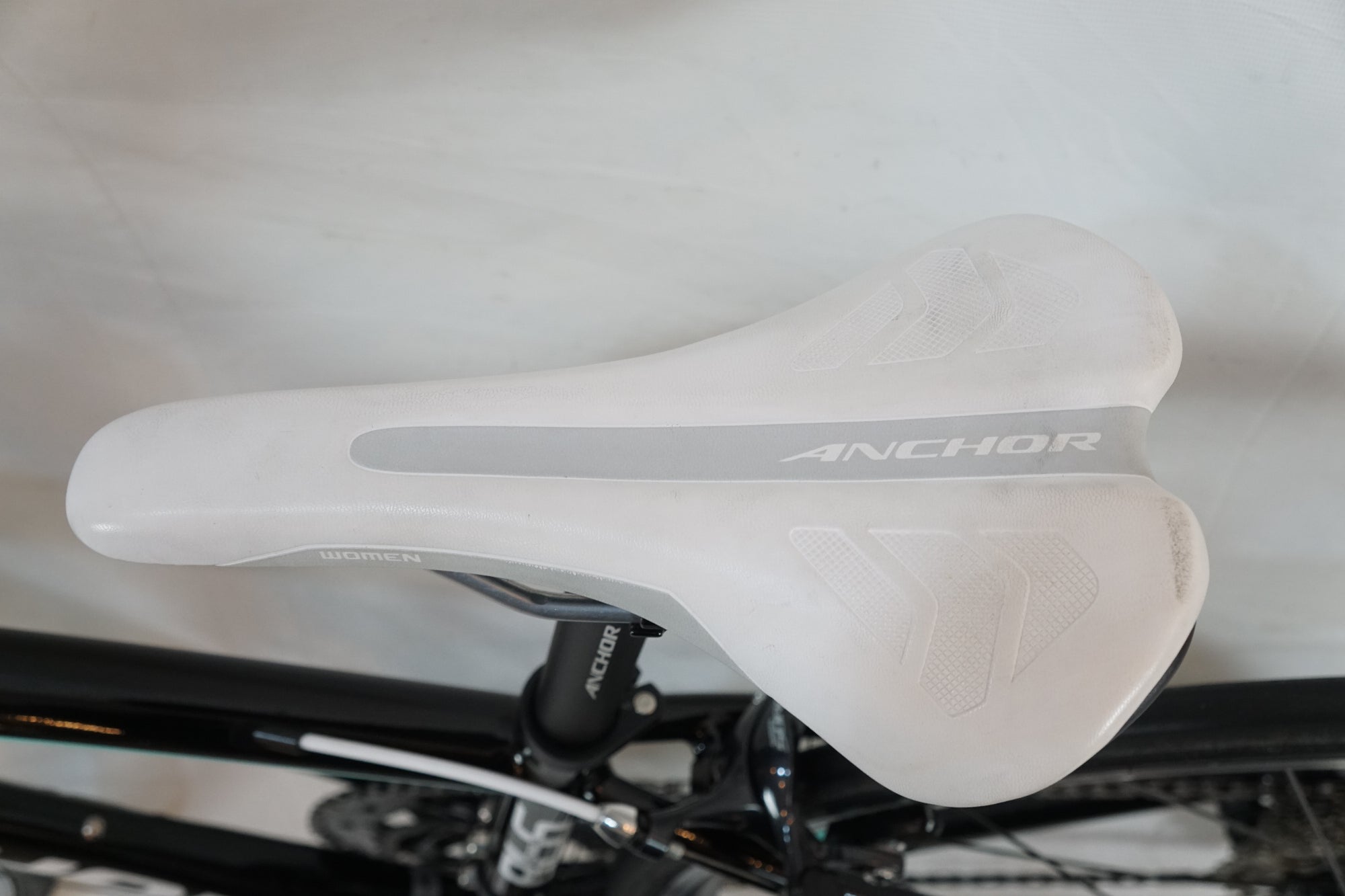 ANCHOR 「アンカー」 RL6W EX 2018年モデル ロードバイク / バイチャリ浦和ベース