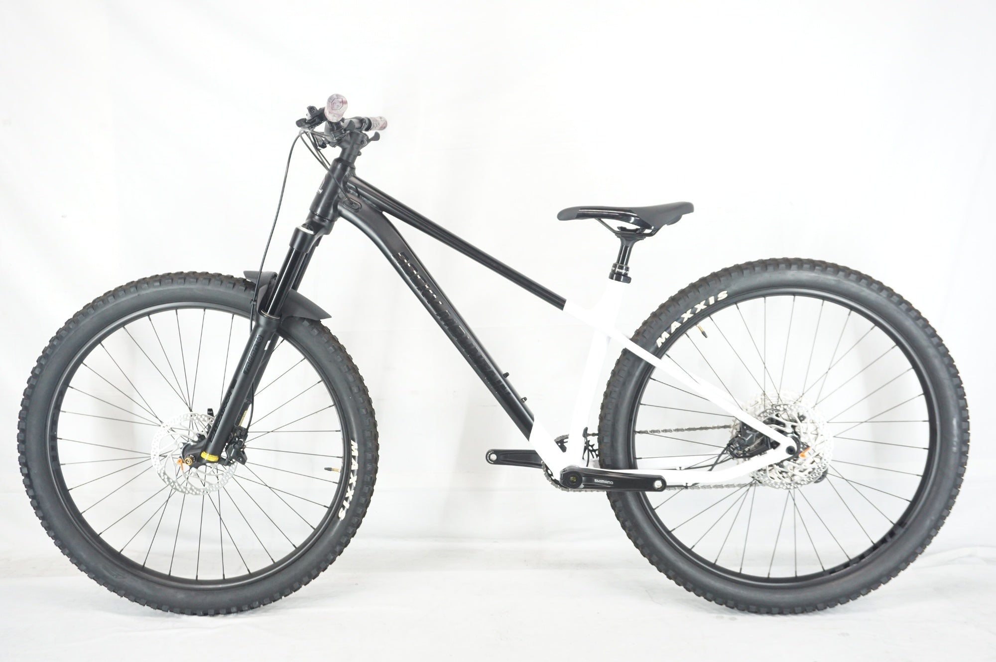 ROCKY MOUNTAIN 「ロッキーマウンテン」 GROWLER40 2022年モデル