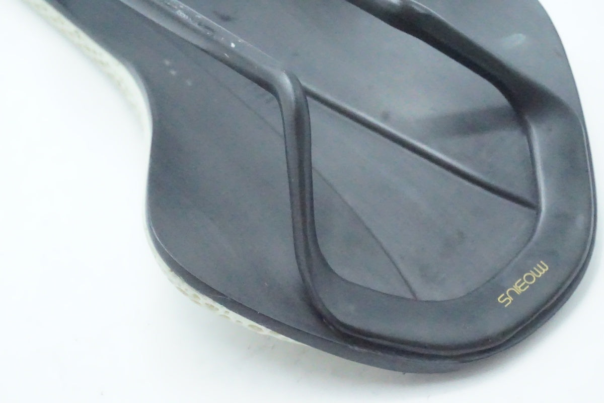 FIZIK「フィジーク」 ANTARES VERSUS EVO ADAPTIVE サドル/ 京都西院店