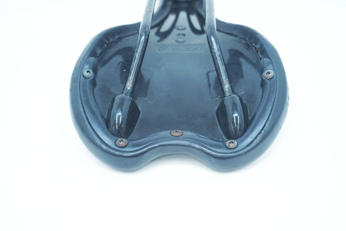 VELO 「ベロ」 サドル / 大阪美原北インター店