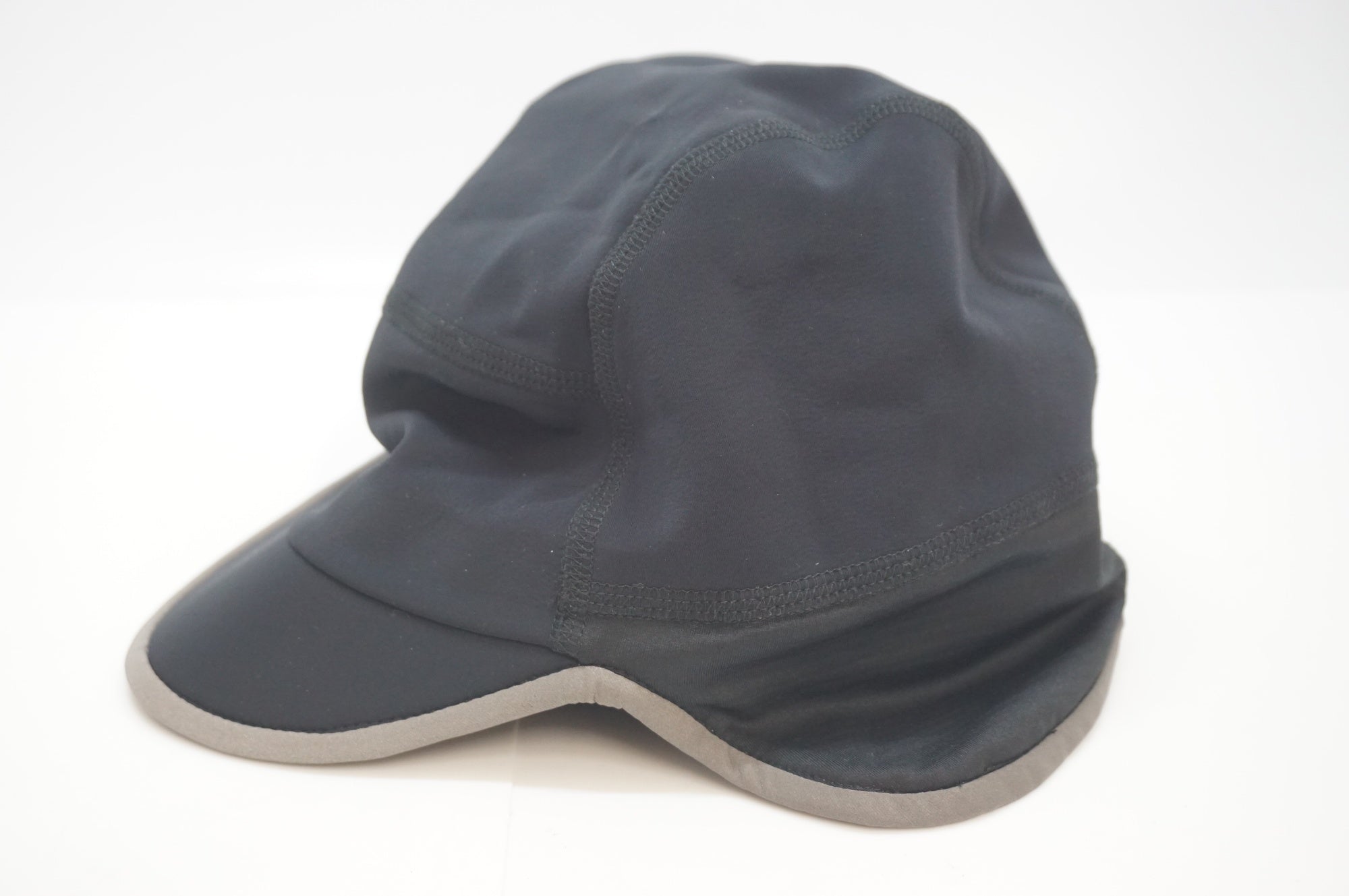 RAPHA 「ラファ」 PRO TEAM WINTER HAT M-Lサイズ サイクルキャップ