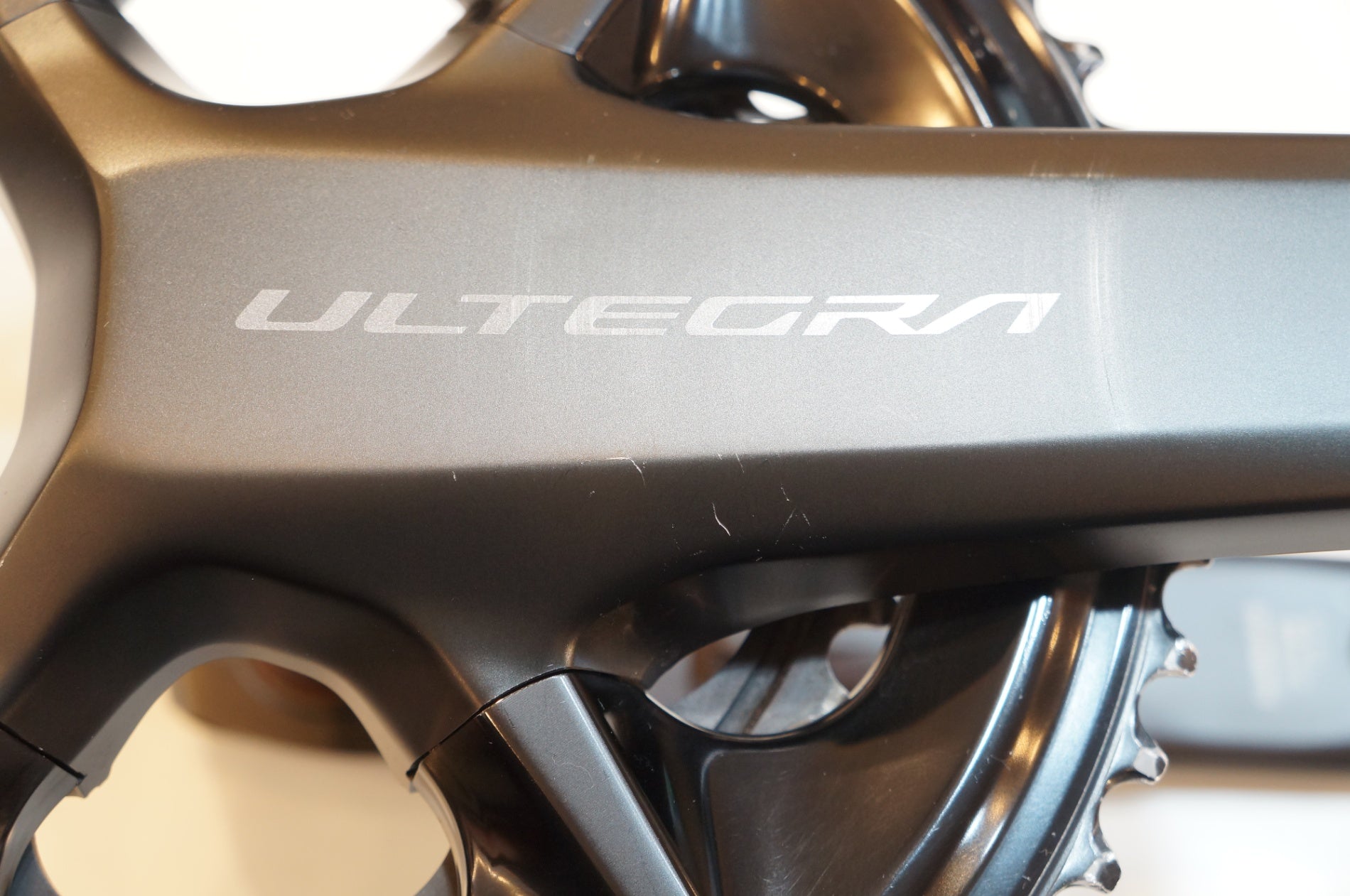 SHIMANO 「シマノ」 ULTEGRA FC-R8100 (4iiii PRECISION 3+ 片側パワー