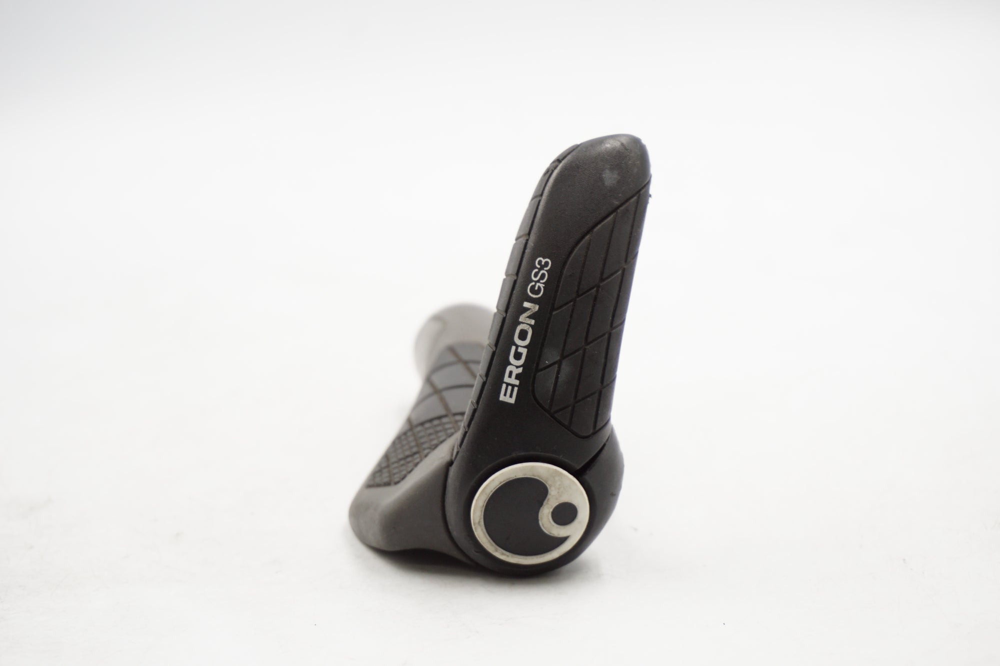 ERGON 「エルゴン」 GS3 グリップ / 奈良店
