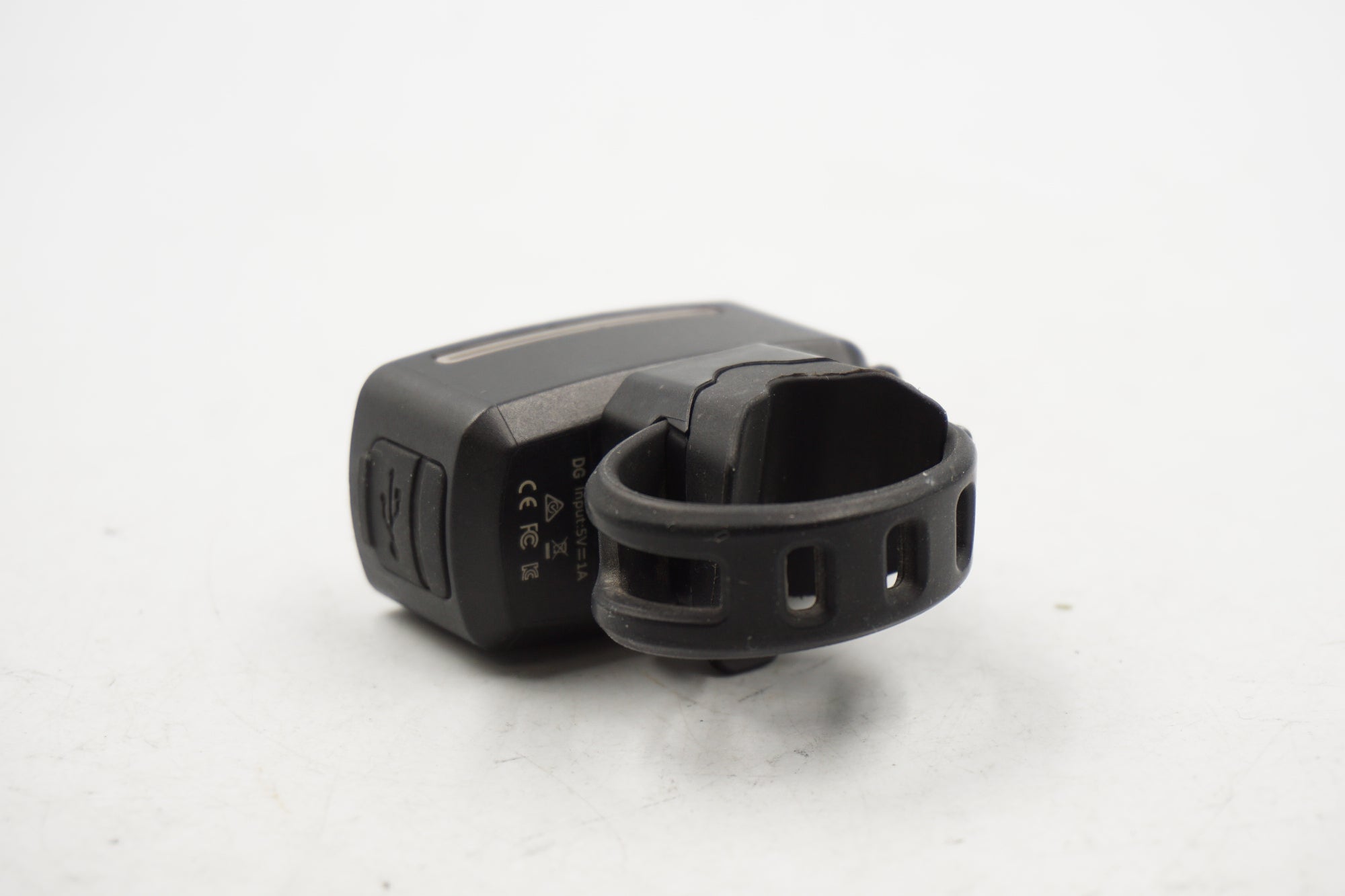 GIANT 「ジャイアント」 RECON TL200 リアライト / 奈良店