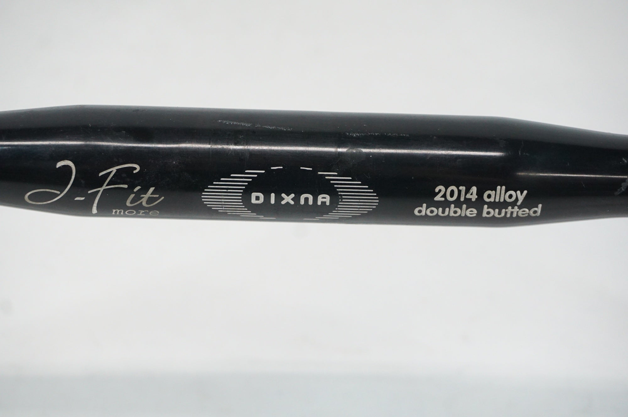 DIXNA 「ディズナ」 J-FIT Φ31.8 400mm ハンドル / 阪急塚口店