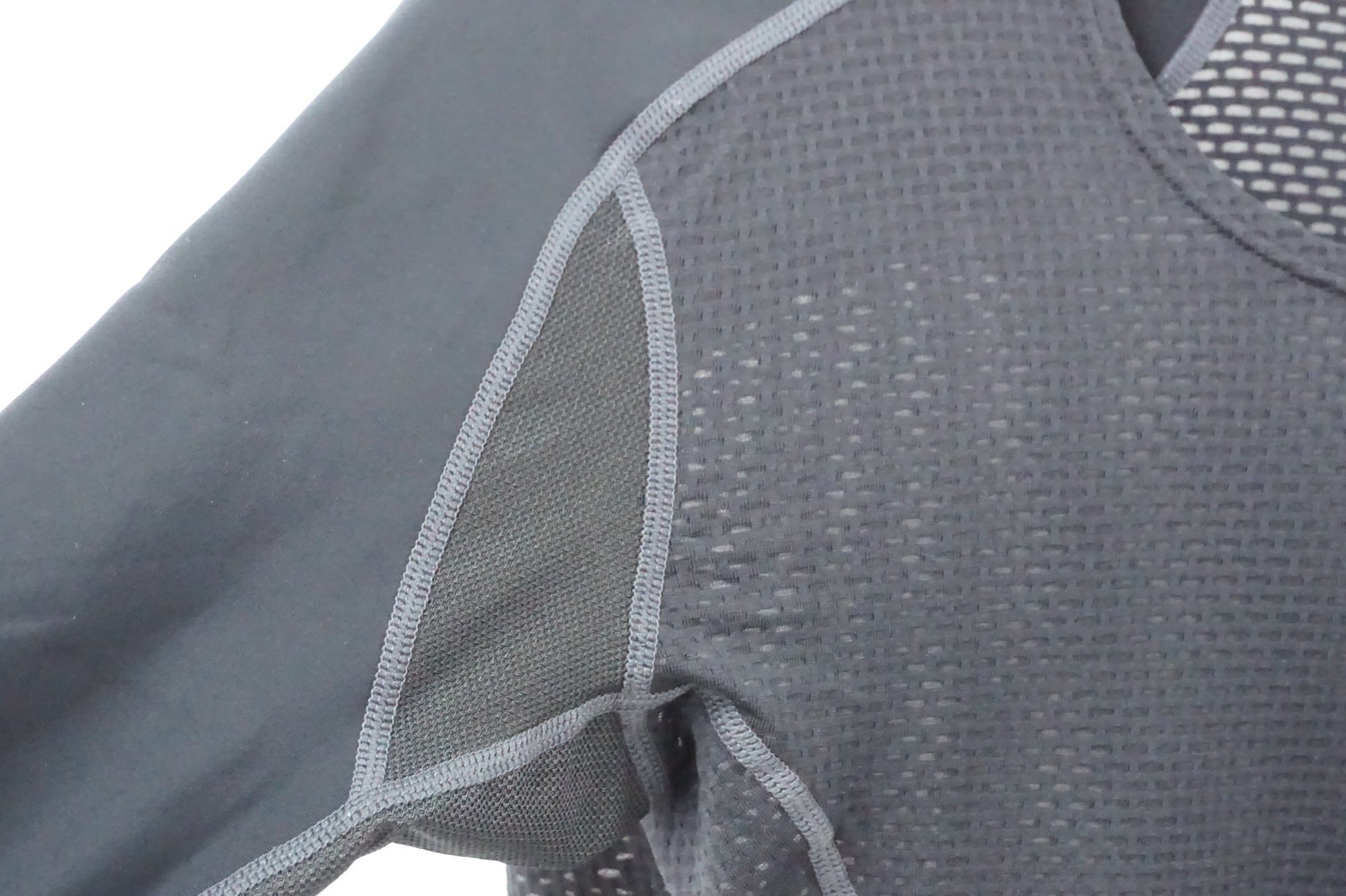 PEARL IZUMI 「パールイズミ」 Mサイズ メッシュインナーシャツ / 奈良店