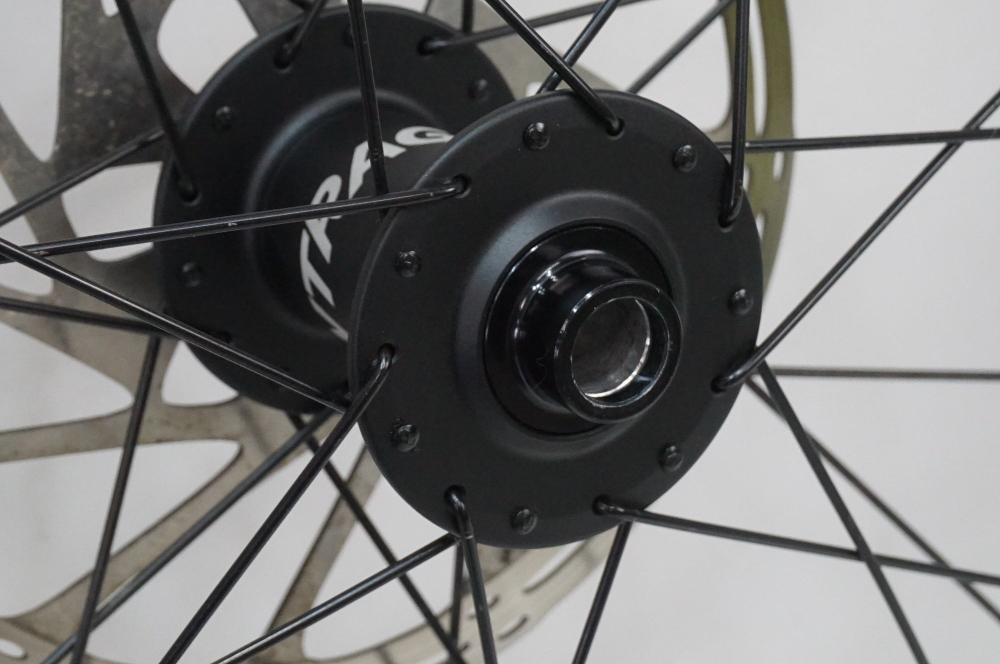 BONTRAGER 「ボントレガー」 LINE COMP30 XDR ホイールセット / 大宮店