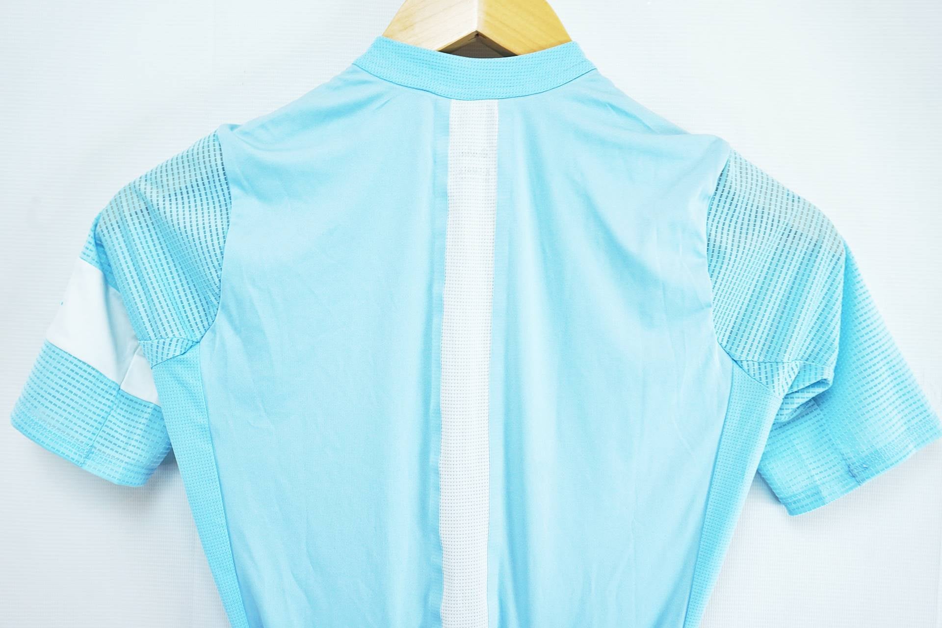 ラファ女性用サイクルジャージXS美品 RAPHA 「ラファ」 XSサイズ サイクルジャージ / 有明ガーデン店