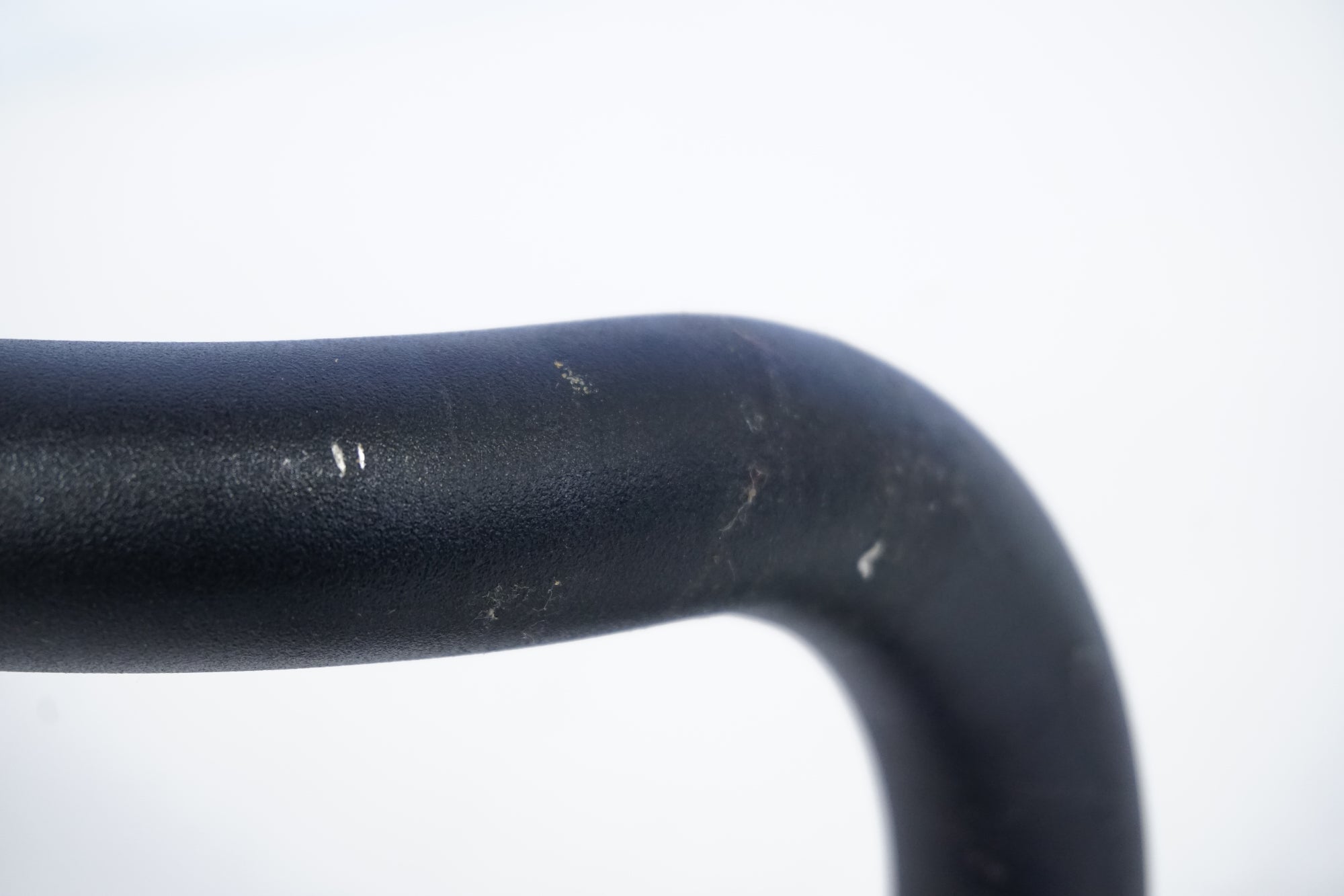 BONTRAGER 「ボントレガー」 RACE VR-C φ31.8 420mm ハンドル / 浜松店