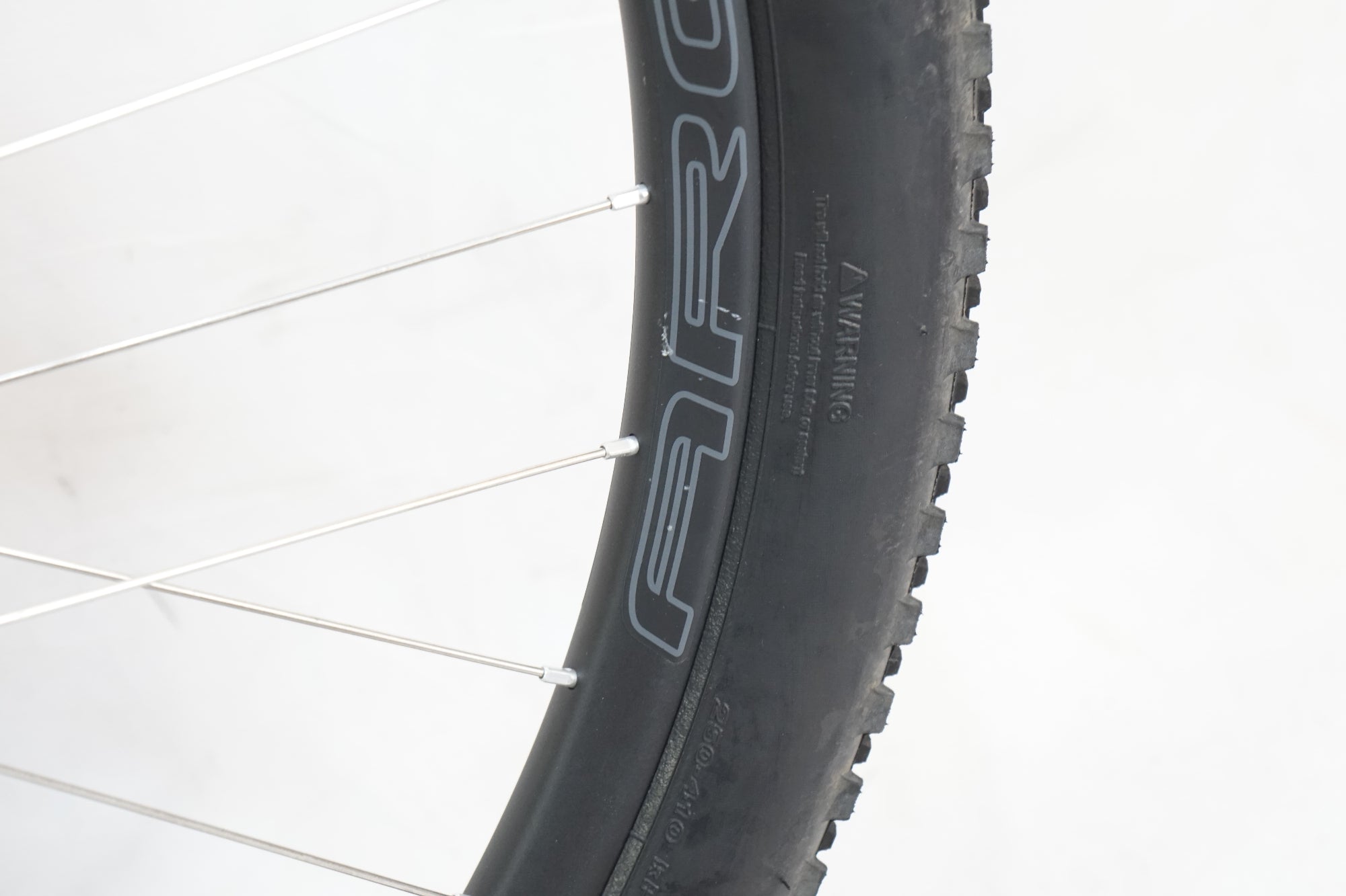 BLACK MOUNTAIN CYCLES 「ブラック マウンテン サイクルズ」 LA CABRA 2023年モデル ロードバイク / バイチャリ浦和ベース